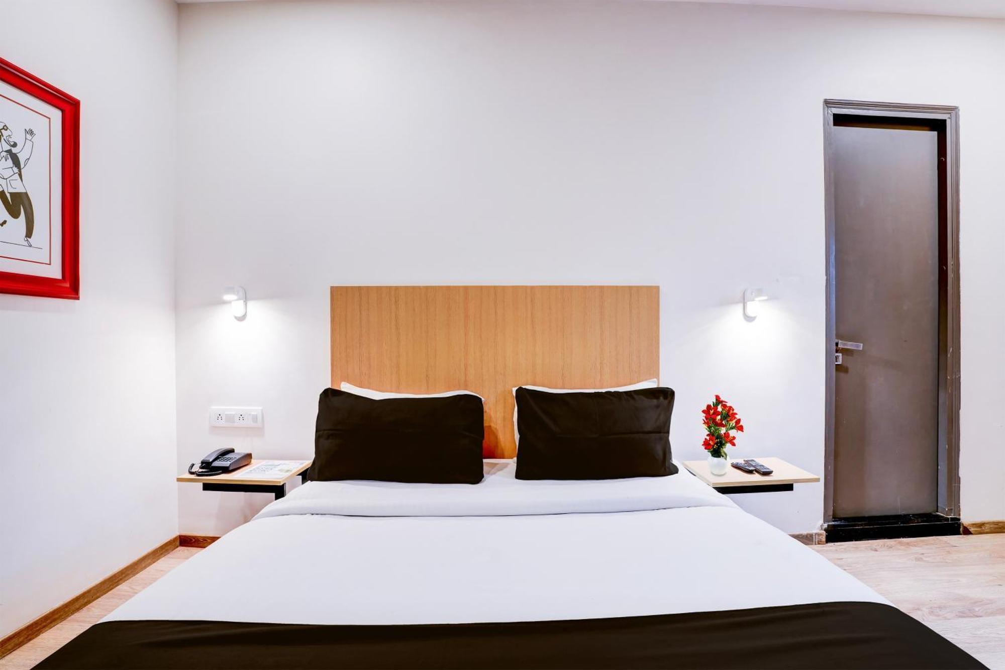 Super Townhouse Ulsoor Near Halasuru Metro Station 4* Bangalore