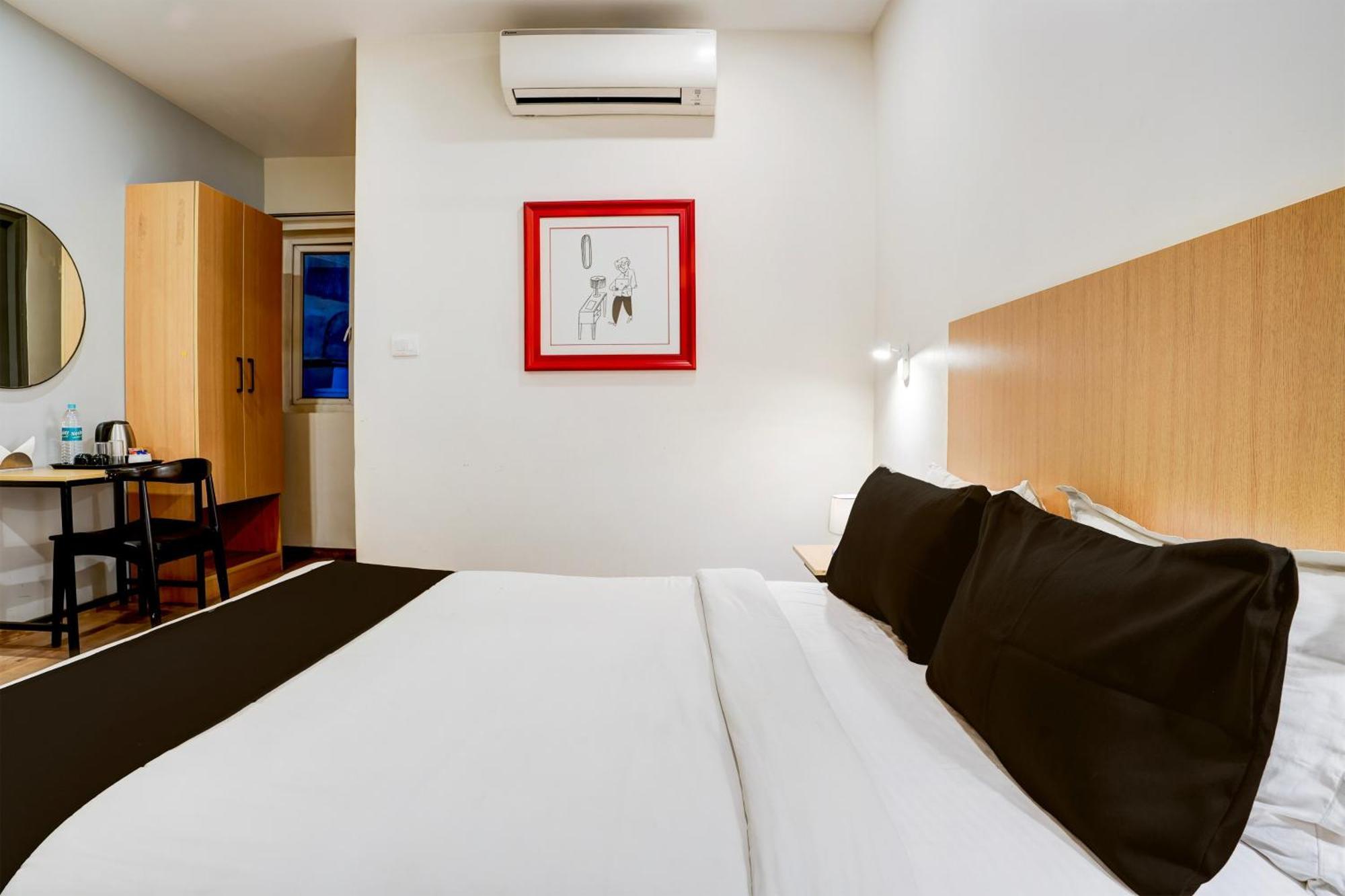 Hotel Super Townhouse Ulsoor Near Halasuru Metro Station