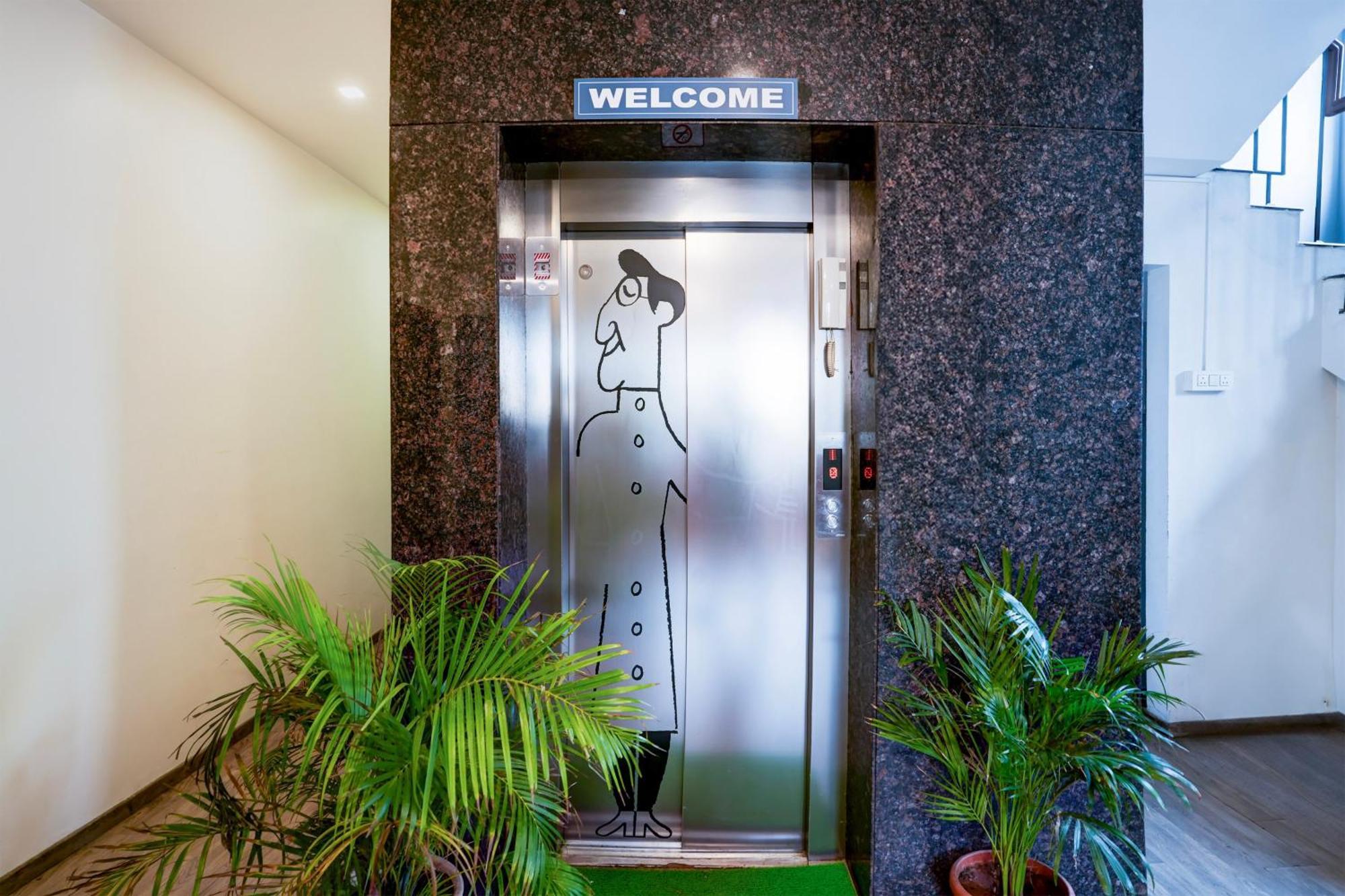 Hotel Super Townhouse Ulsoor Near Halasuru Metro Station