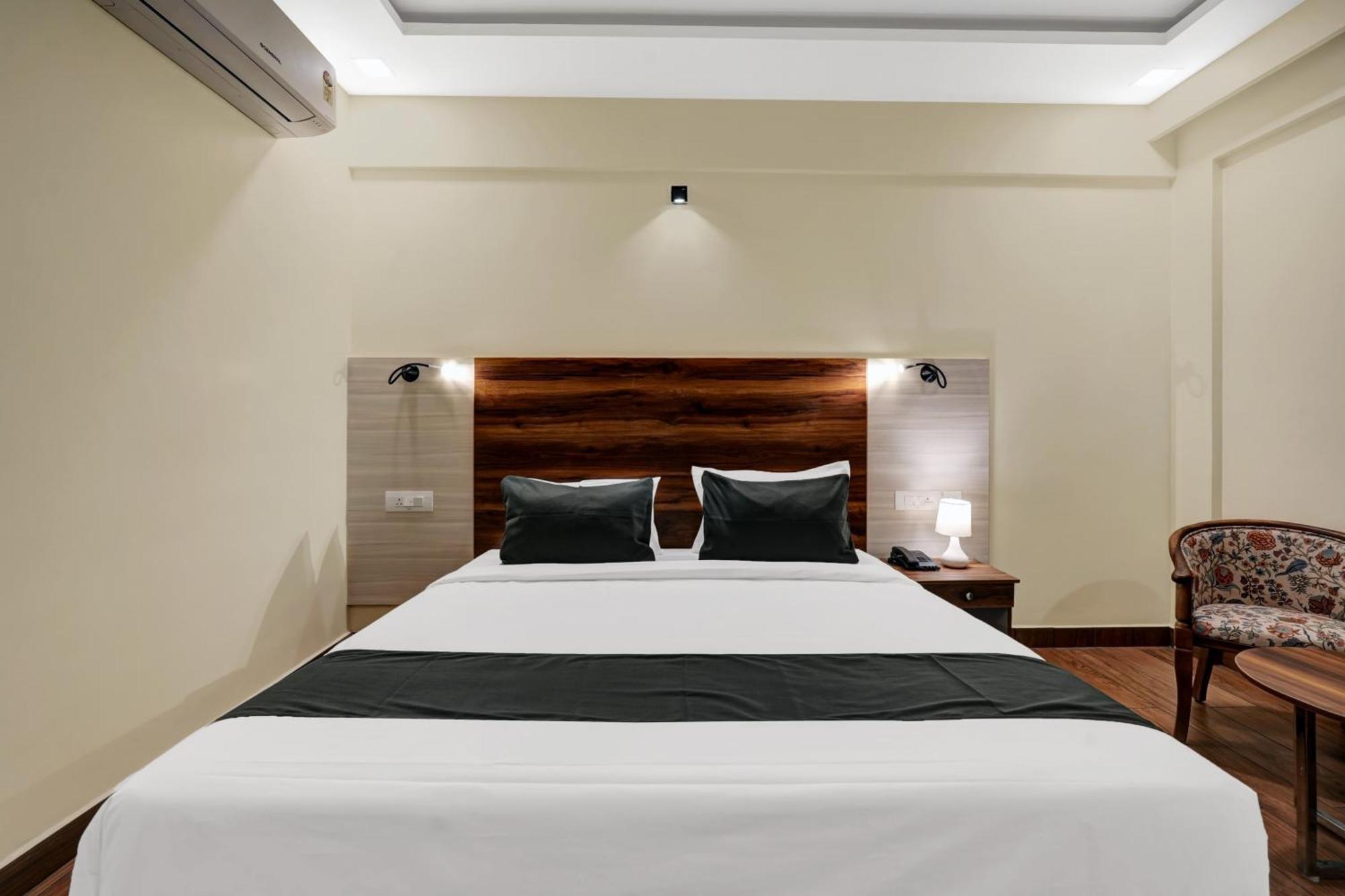 O East Land Hotel 4*
