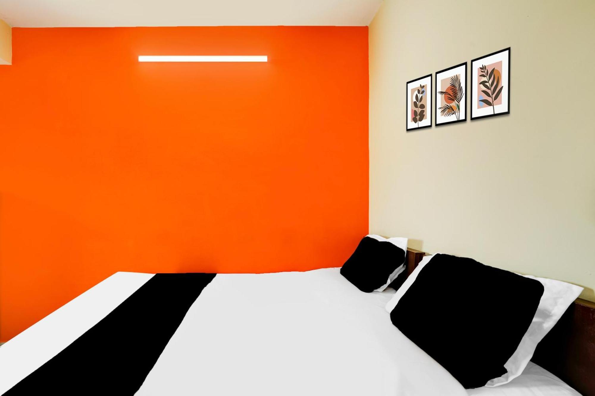 Super Townhouse Marathahalli Near Klm Fashion Mall