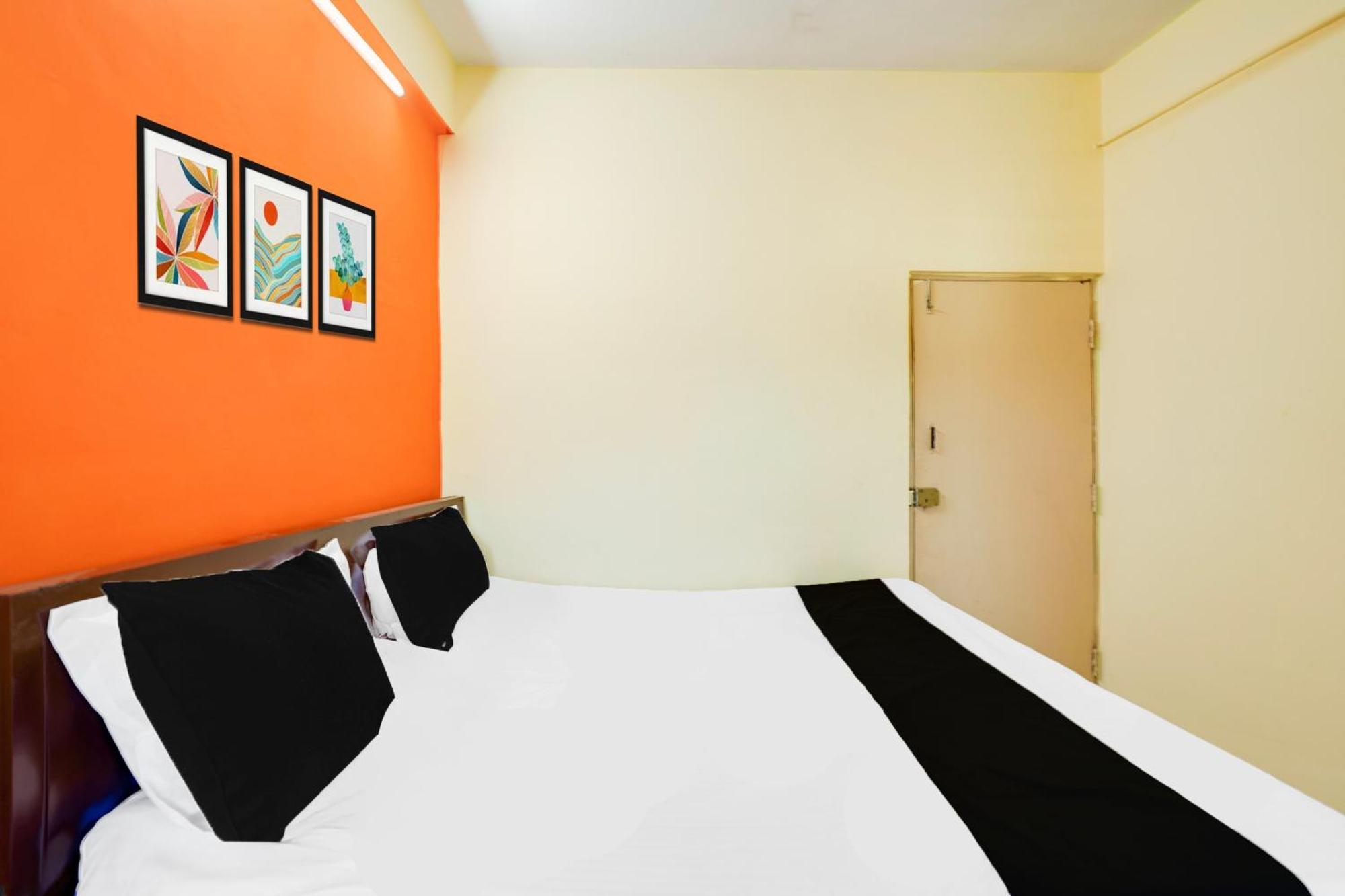 Super Townhouse Marathahalli Near Klm Fashion Mall 3*