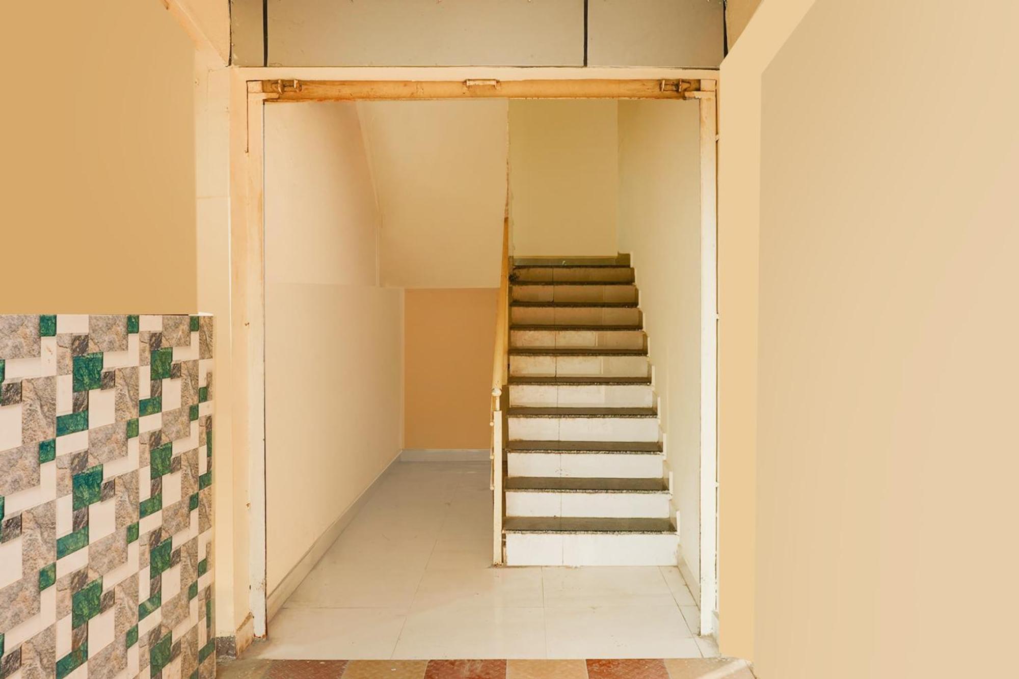 Super Townhouse Marathahalli Near Klm Fashion Mall 3*