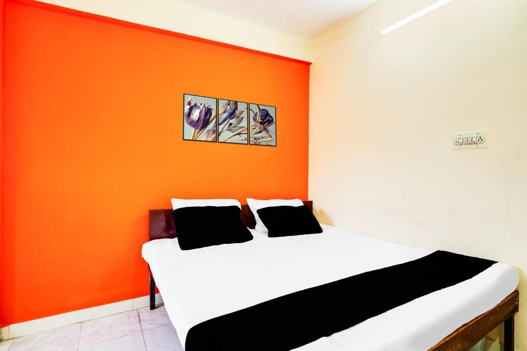 Super Townhouse Marathahalli Near Klm Fashion Mall Hotel 3*