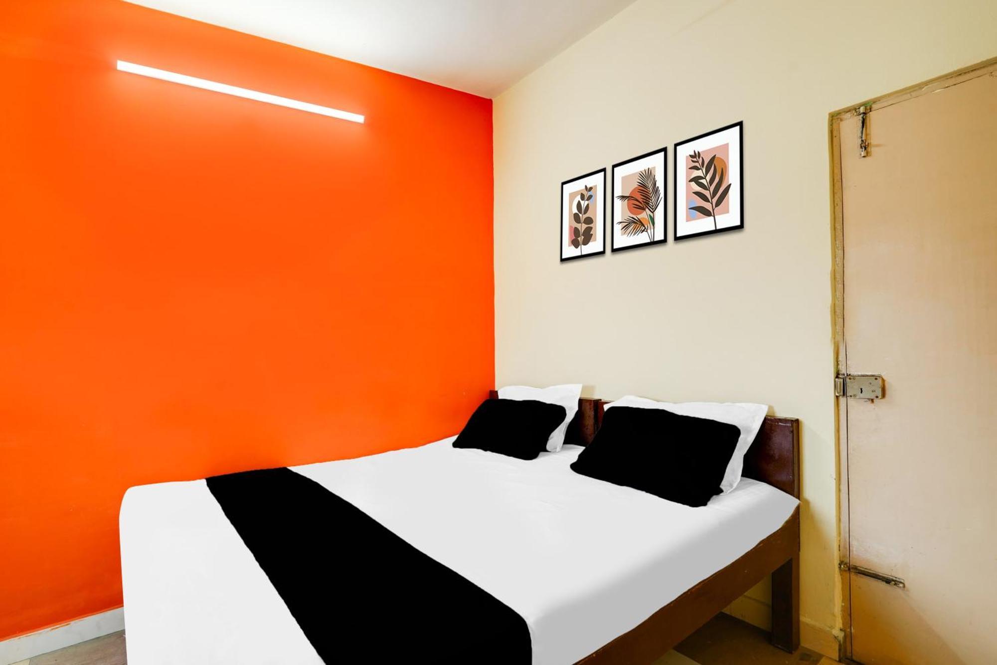 Super Townhouse Marathahalli Near Klm Fashion Mall 3*