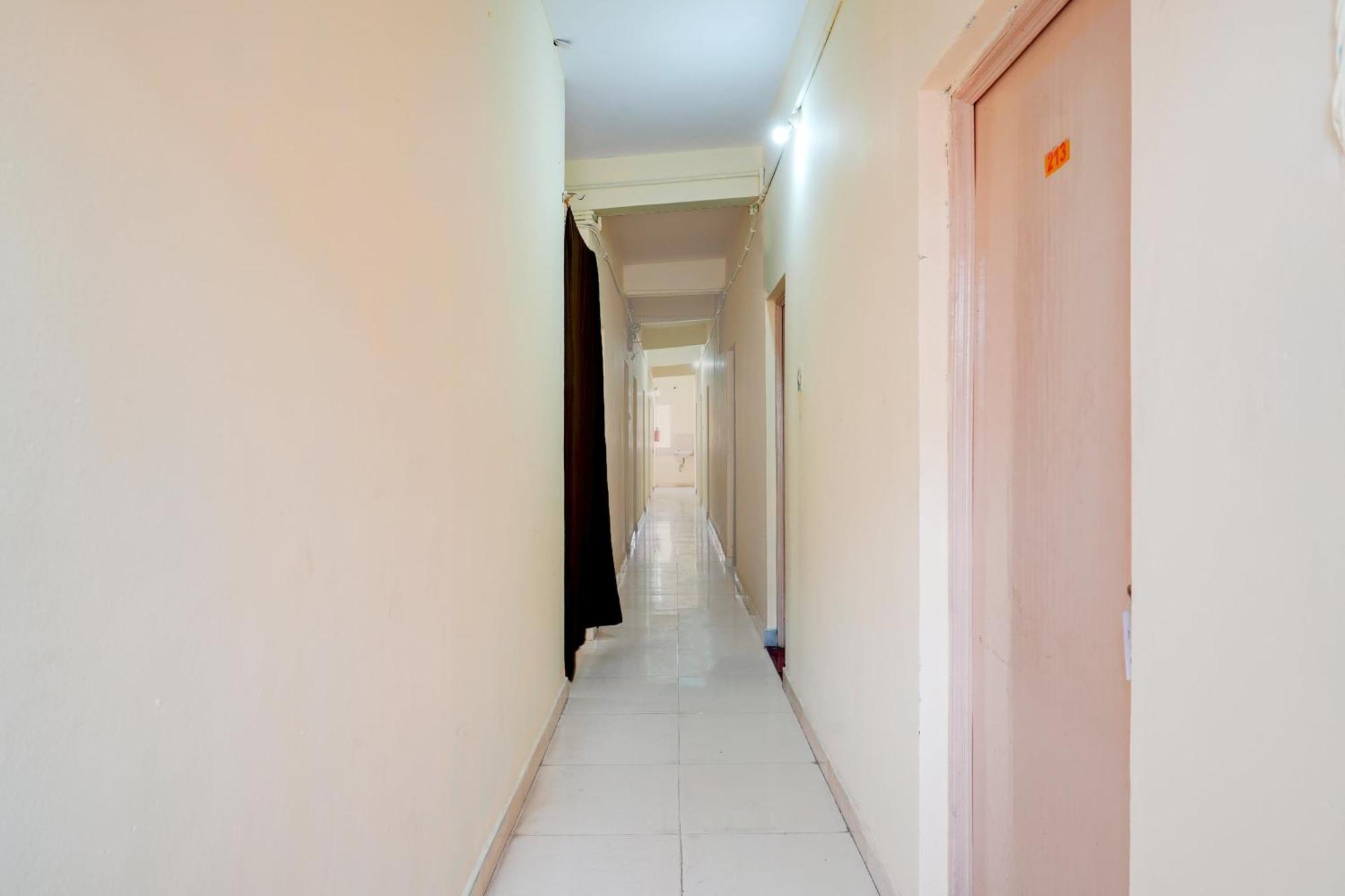 Super Townhouse Marathahalli Near Klm Fashion Mall 3* Bangalore