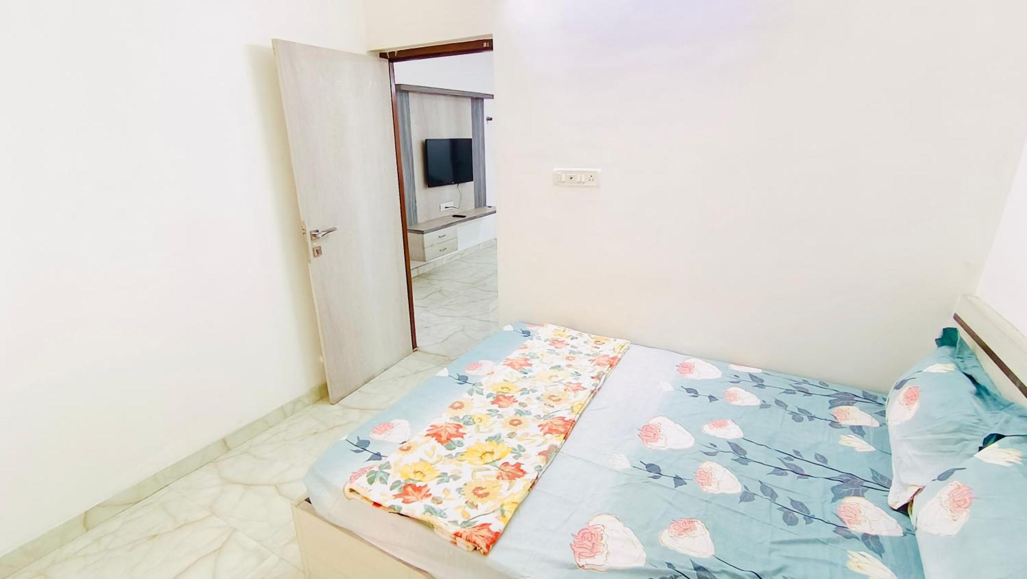 Apartment Spacious 2bhk With Kitchen In Malleshwaram Bangalore
