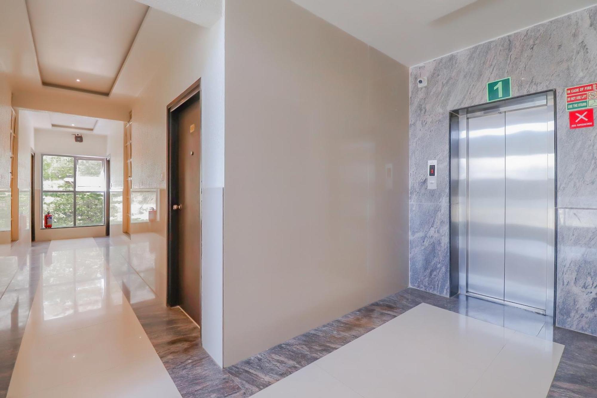 Hotel Capital O Royal Galaxy Finesse Near Phoenix Marketcity 3*