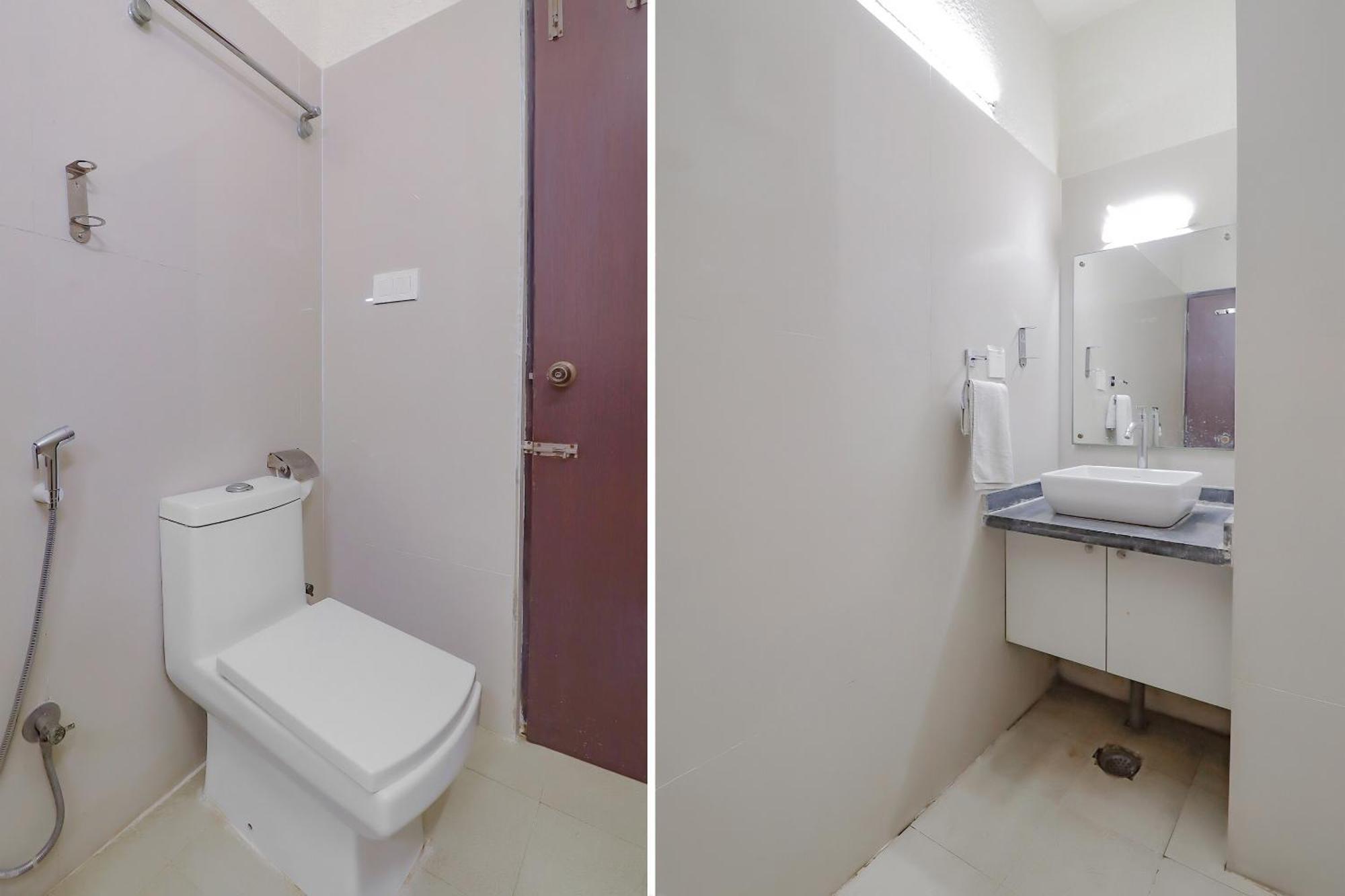 Capital O Royal Galaxy Finesse Near Phoenix Marketcity Hotel 3*