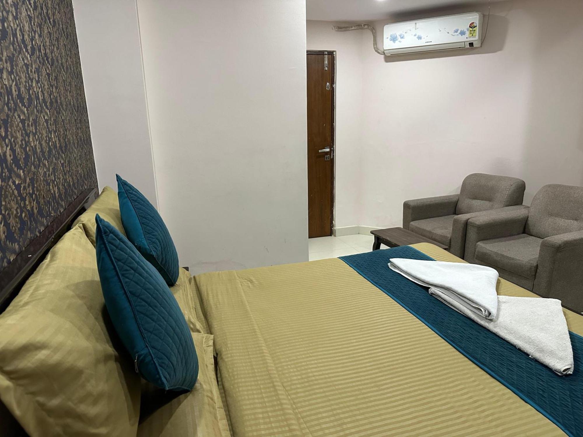 Blue Bliss By Pph Living Hotel Bangalore