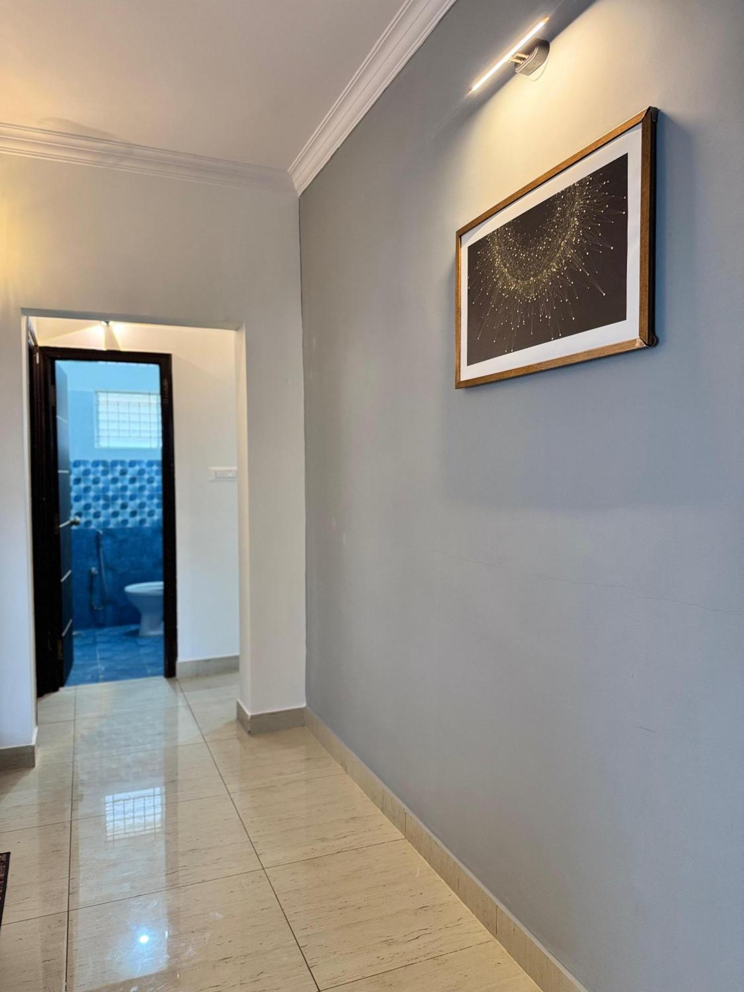 Uranus Hsr Layout Apartment *