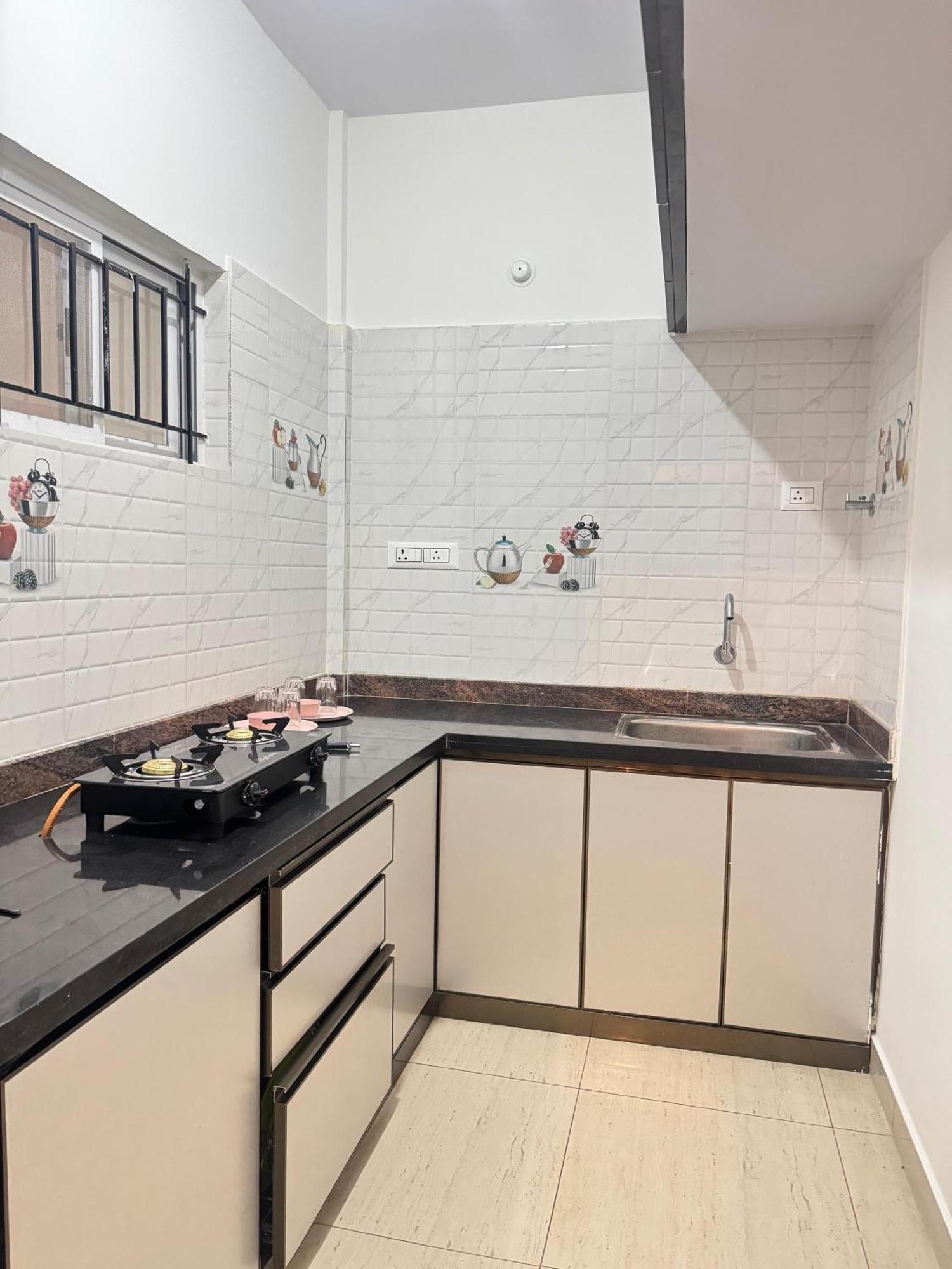 Apartment Uranus Hsr Layout