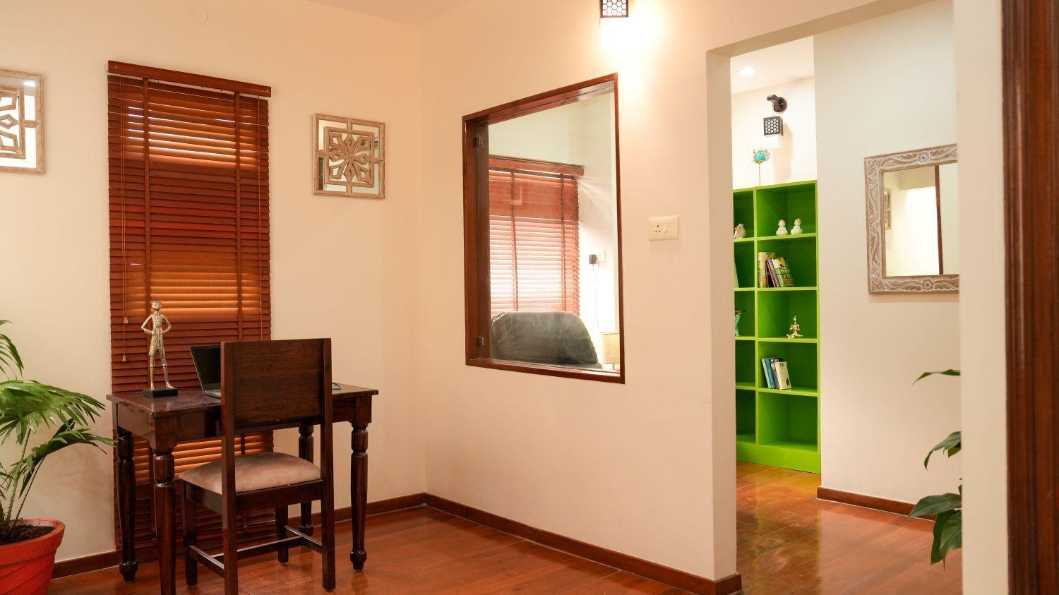 Luho 6 Off Sarjapur Road *