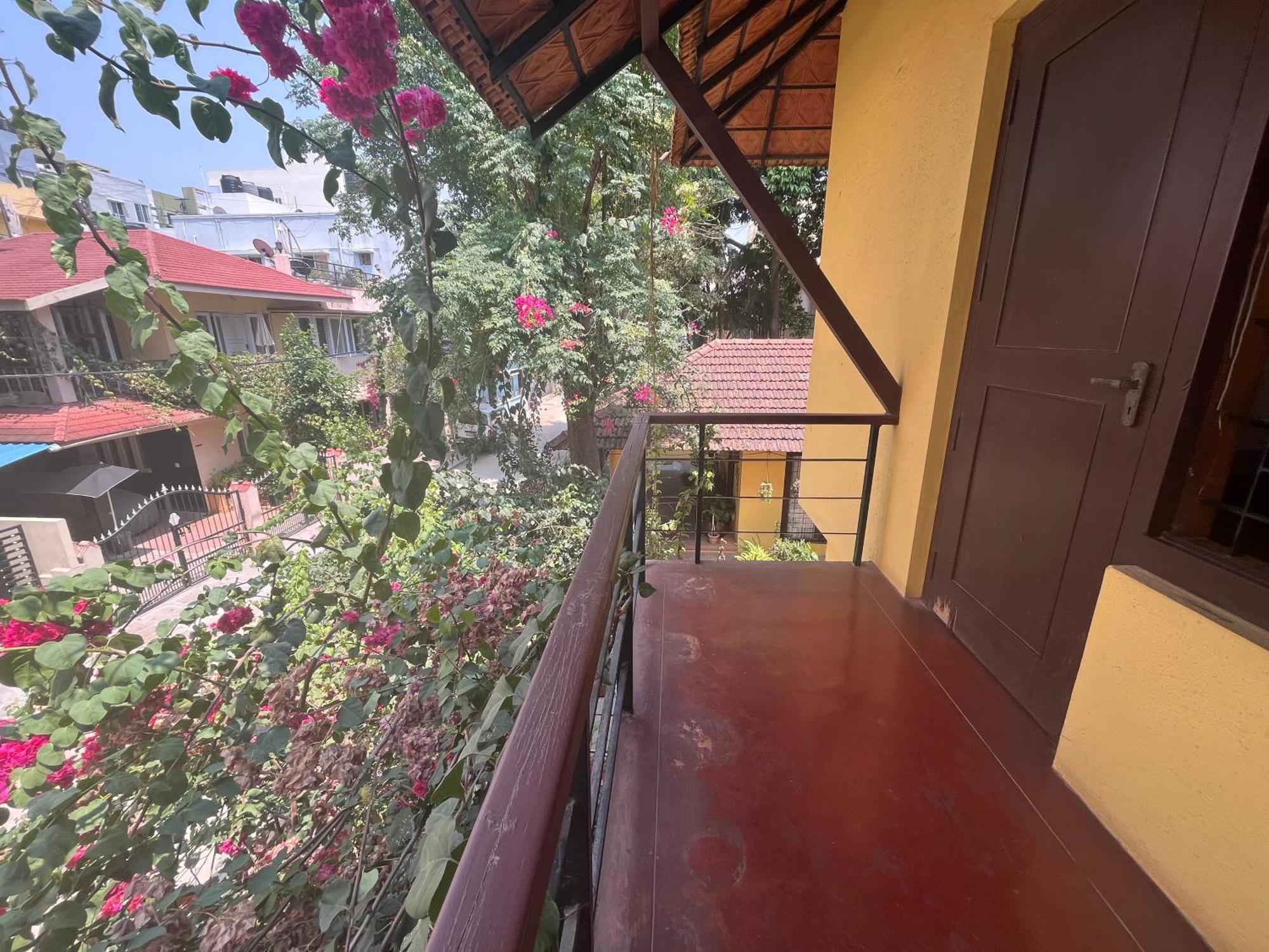 Homestay Serene Cottage-style Near Indiranagar