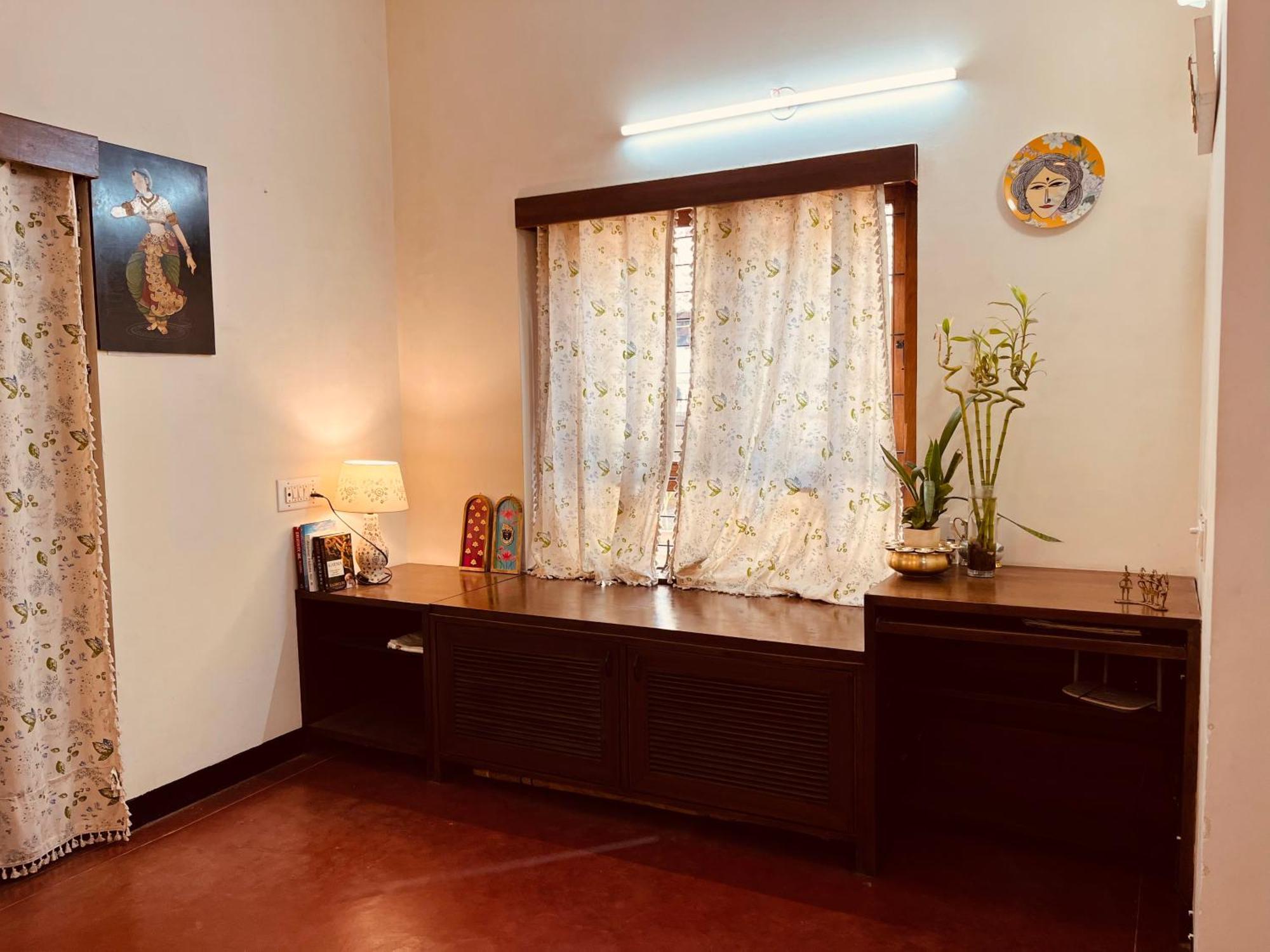 Serene Cottage-style Near Indiranagar Bangalore