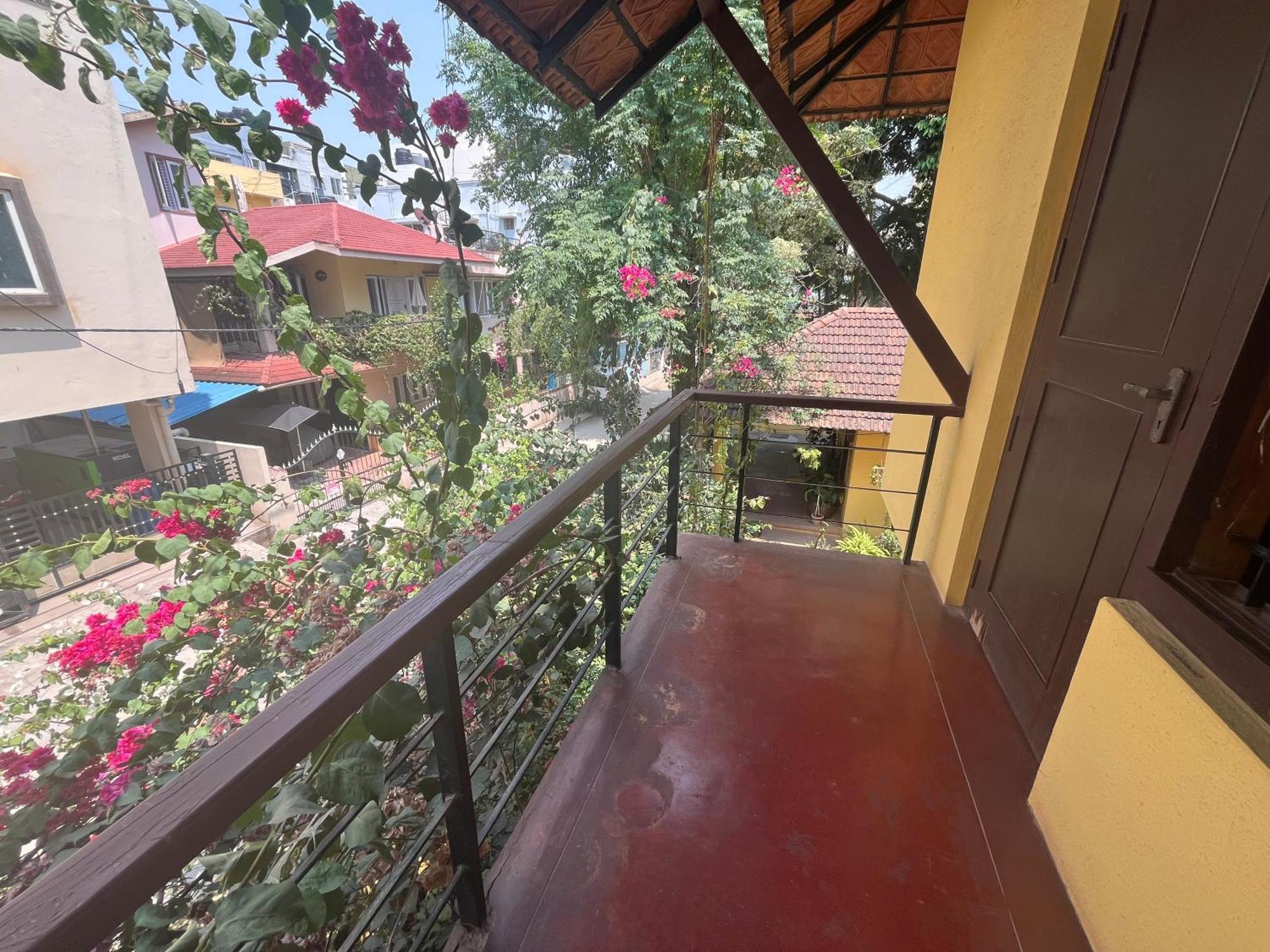 Serene Cottage-style Near Indiranagar Bangalore
