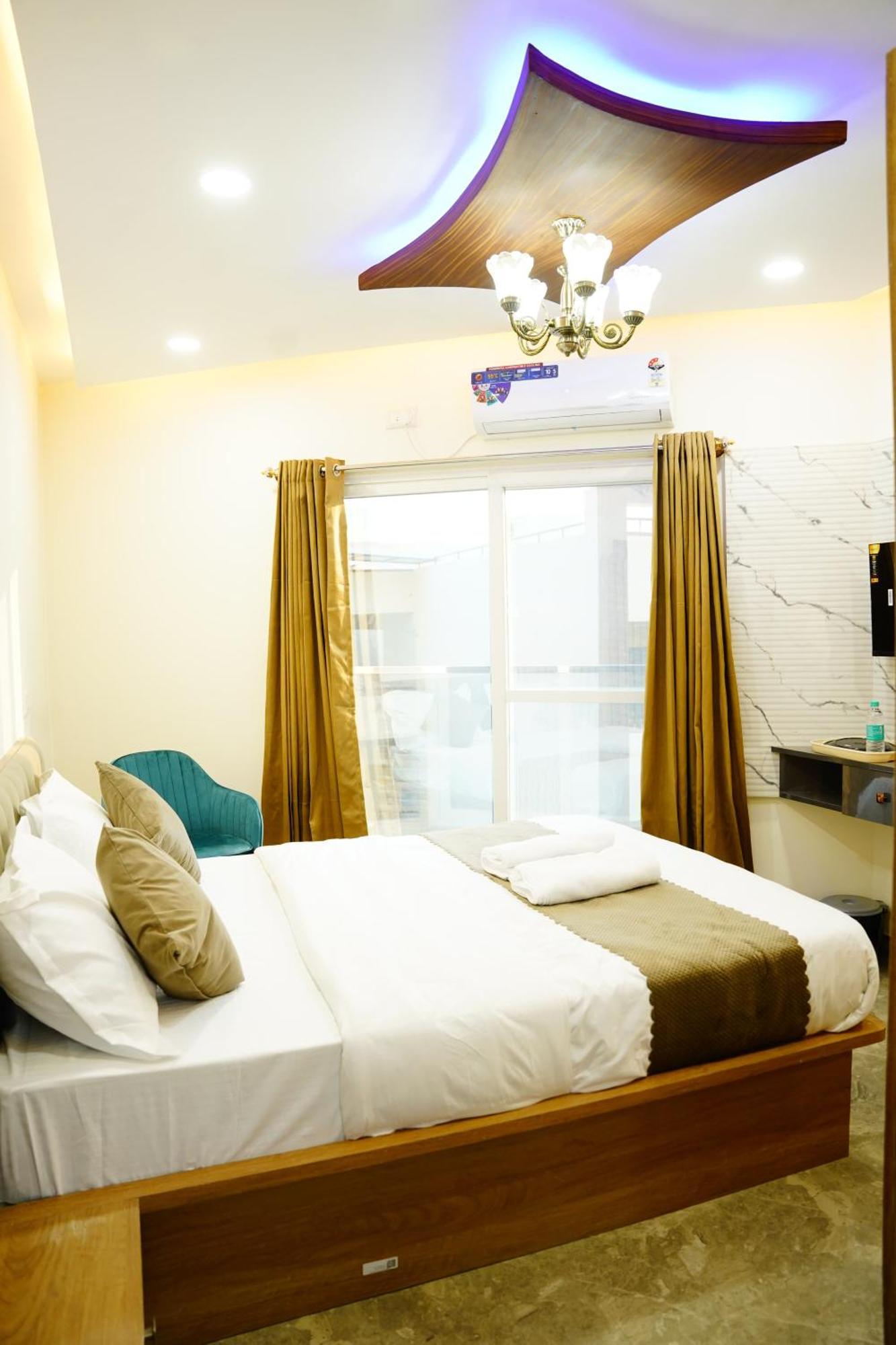 Royal Hotel 5*