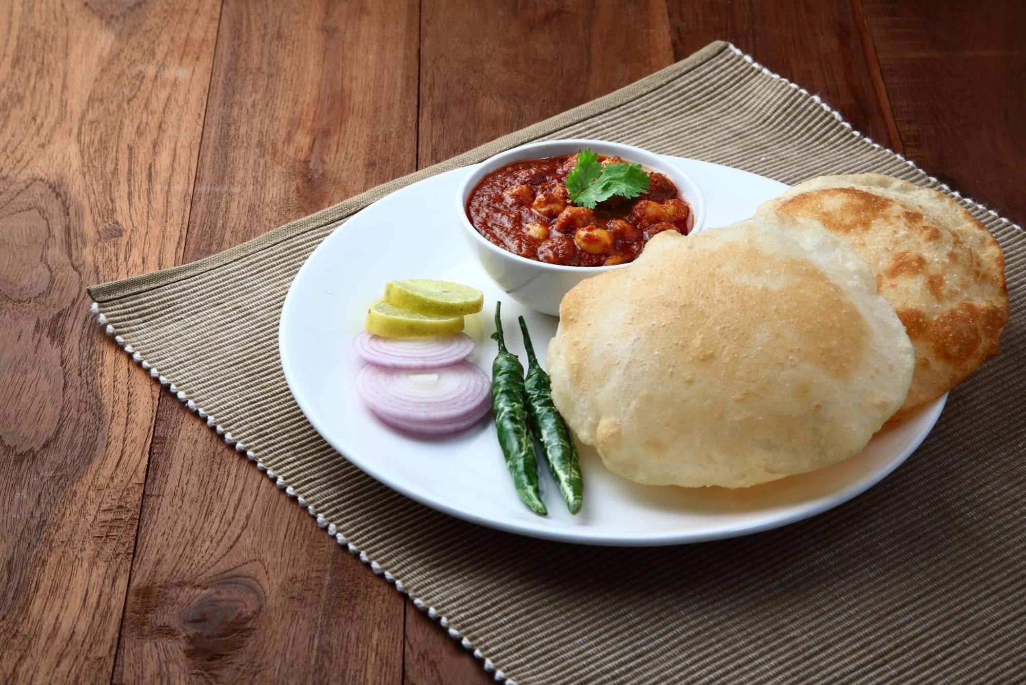 Super O Varcity Comforts Near Ragigudda Sri Prasanna Anjaneyaswamy Temple Hotel