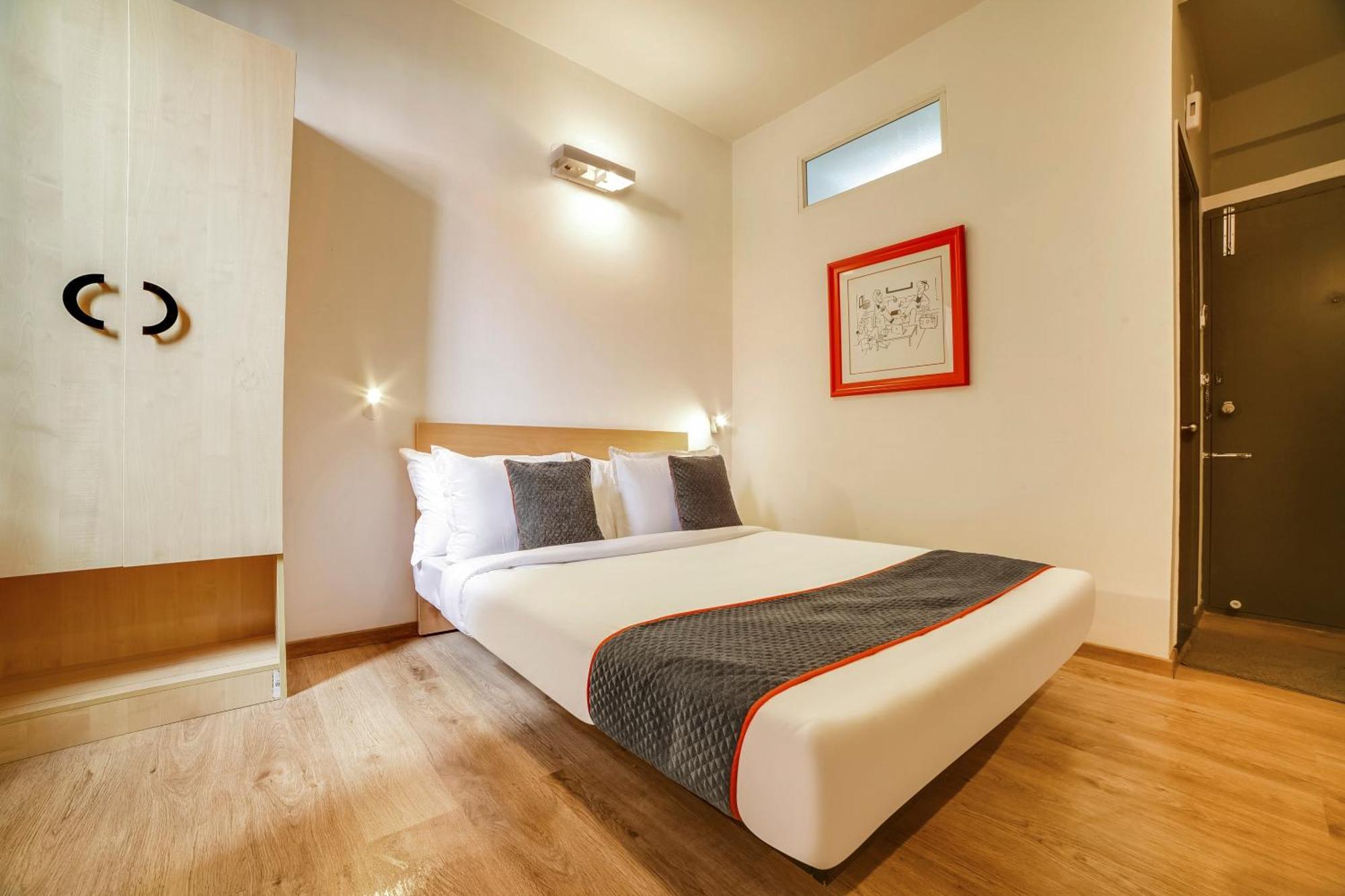 Hotel Townhouse Sarvar Hospitality Near Ascendas Park Square Mall 4*