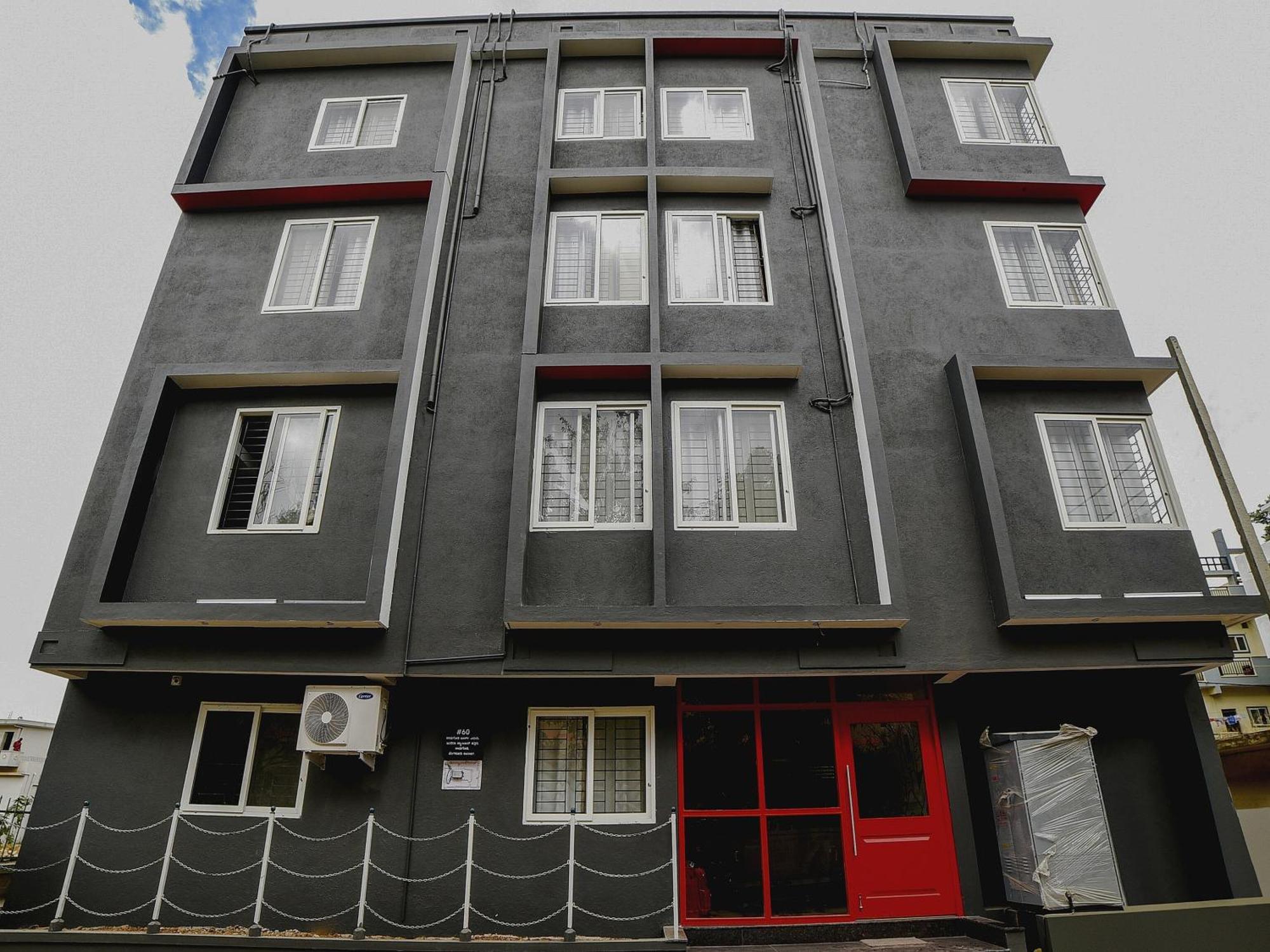 Townhouse Sarvar Hospitality Near Ascendas Park Square Mall Hotel