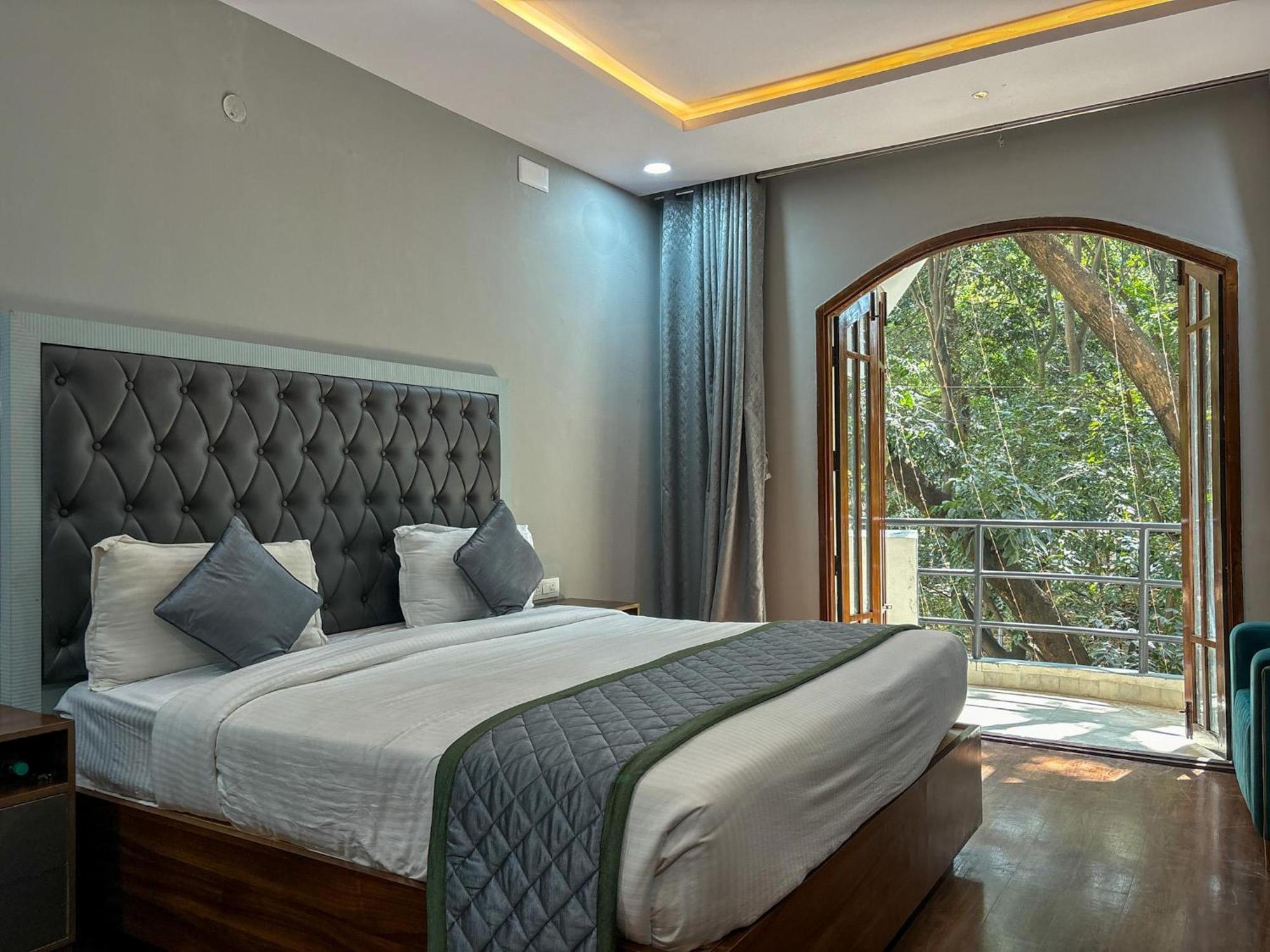 Palm Mystic - Indiranagar Hotel Bangalore