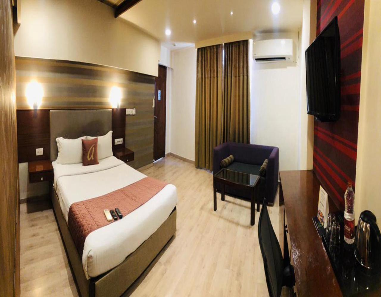 Astra & - Kadubeesanahalli ,opposite Oracle And Jp Morgan, Marathahalli Outer Ring Road Hotel