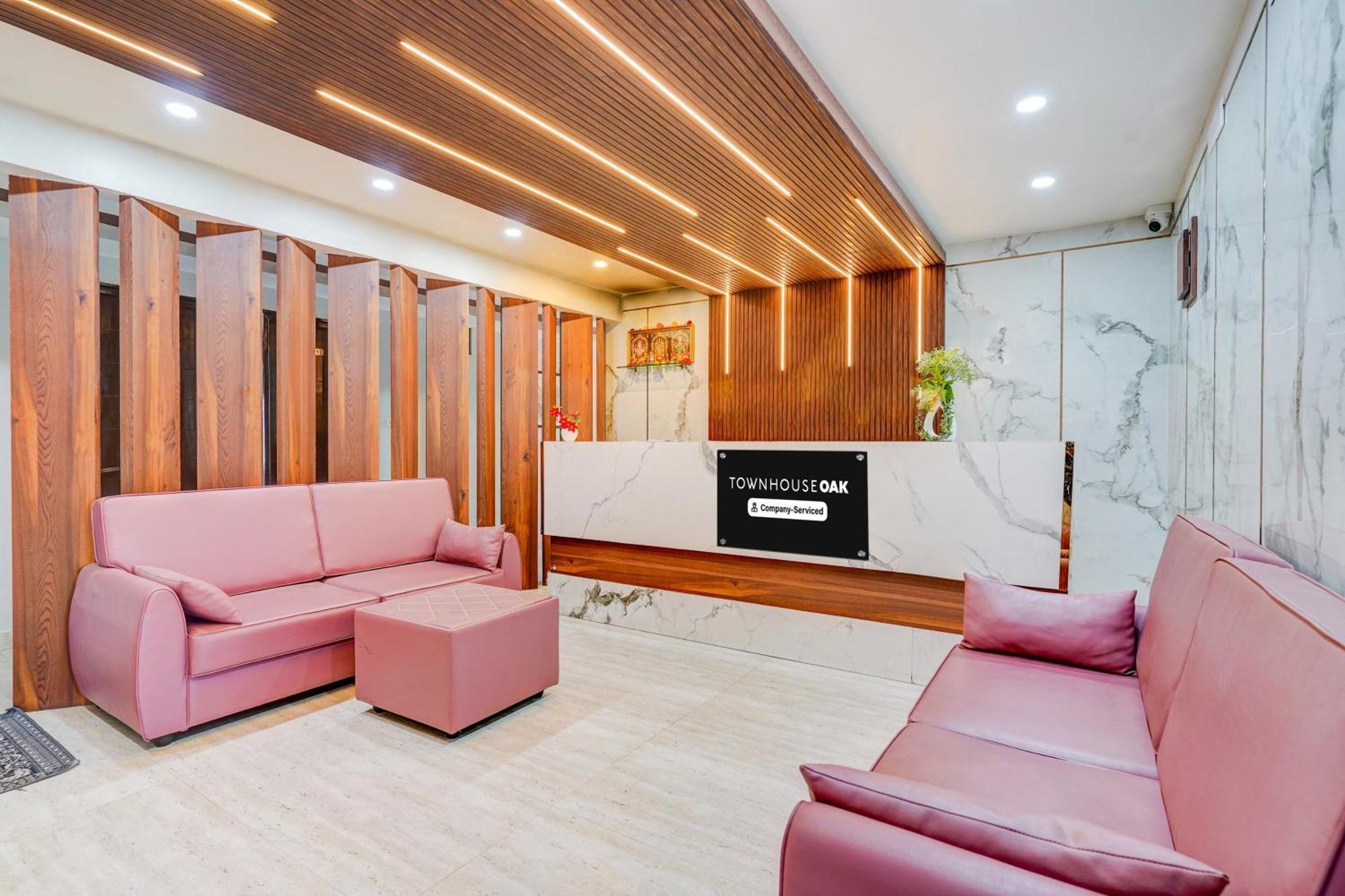 Super Townhouse Oak Dlf Newtown 3*