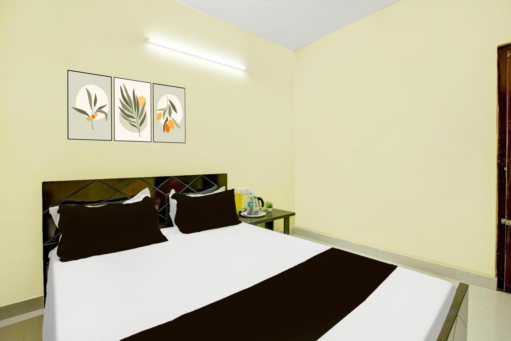 Hotel Spot On Dream Residency 3*