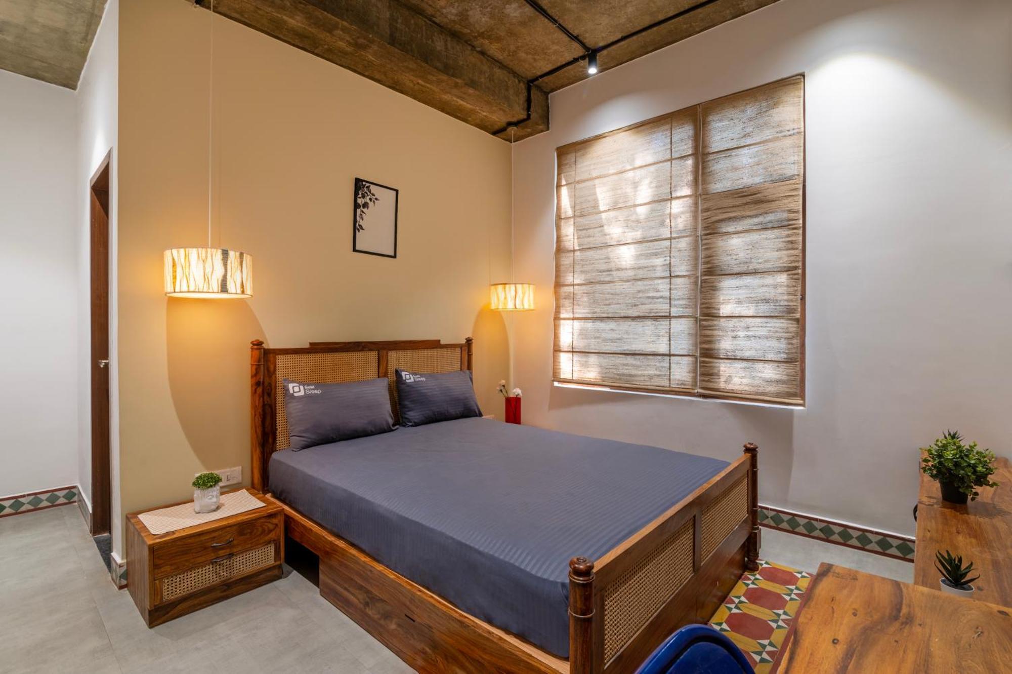 Wandr Indiranagar, Hotel Bangalore