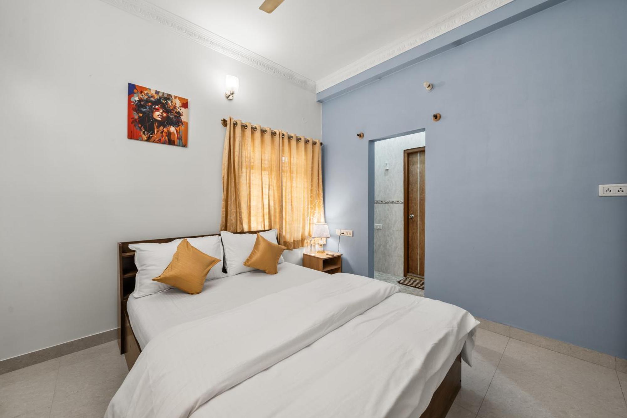Splendor Lux 5 Bhk By Susan Villa *