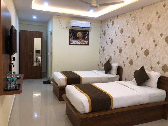 Partha Residency 3*