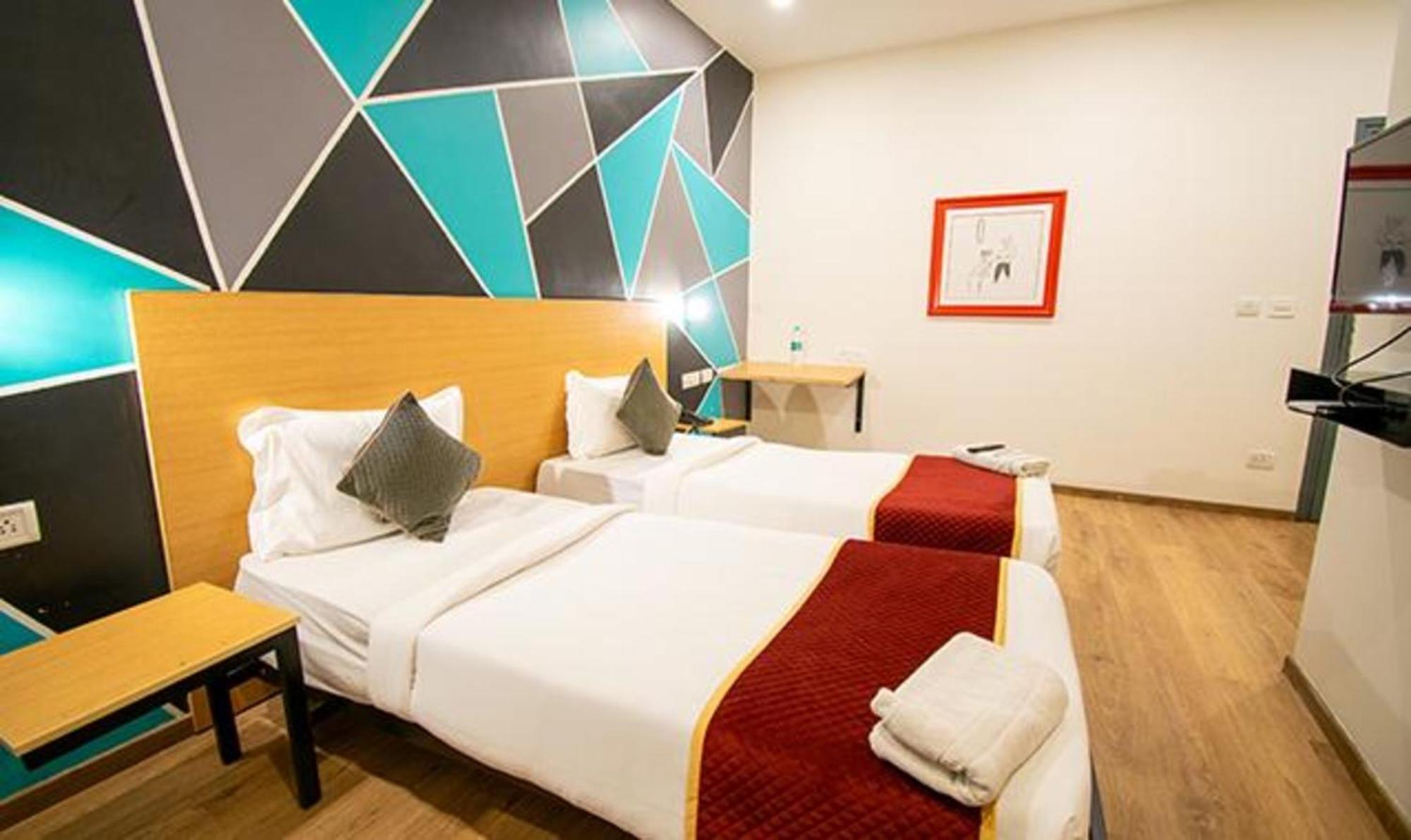 Fabhotel Moonlight Hotel Bangalore