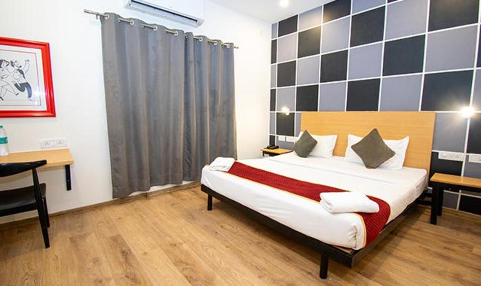 Fabhotel Moonlight Hotel Bangalore