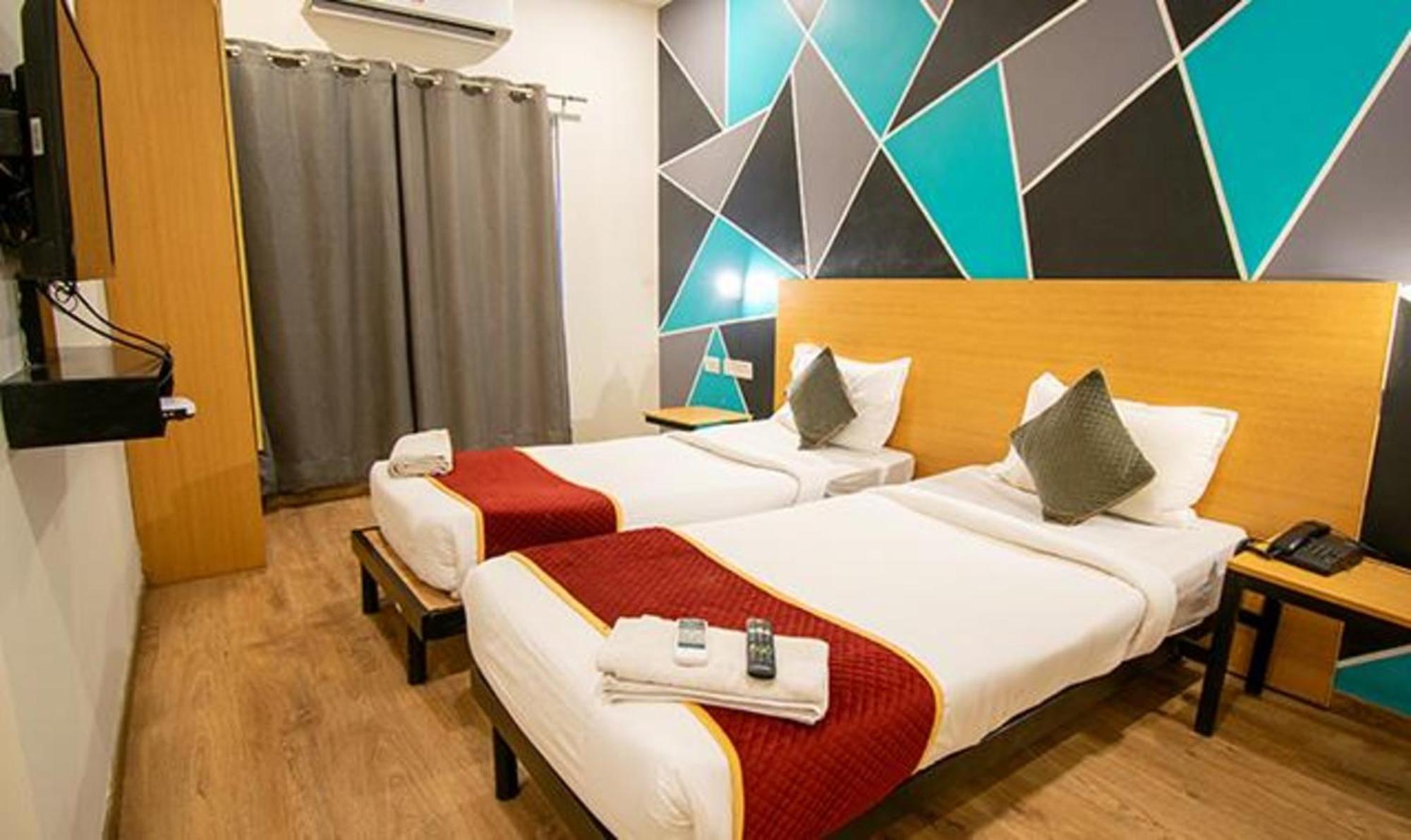 Hotel Fabhotel Moonlight 3*