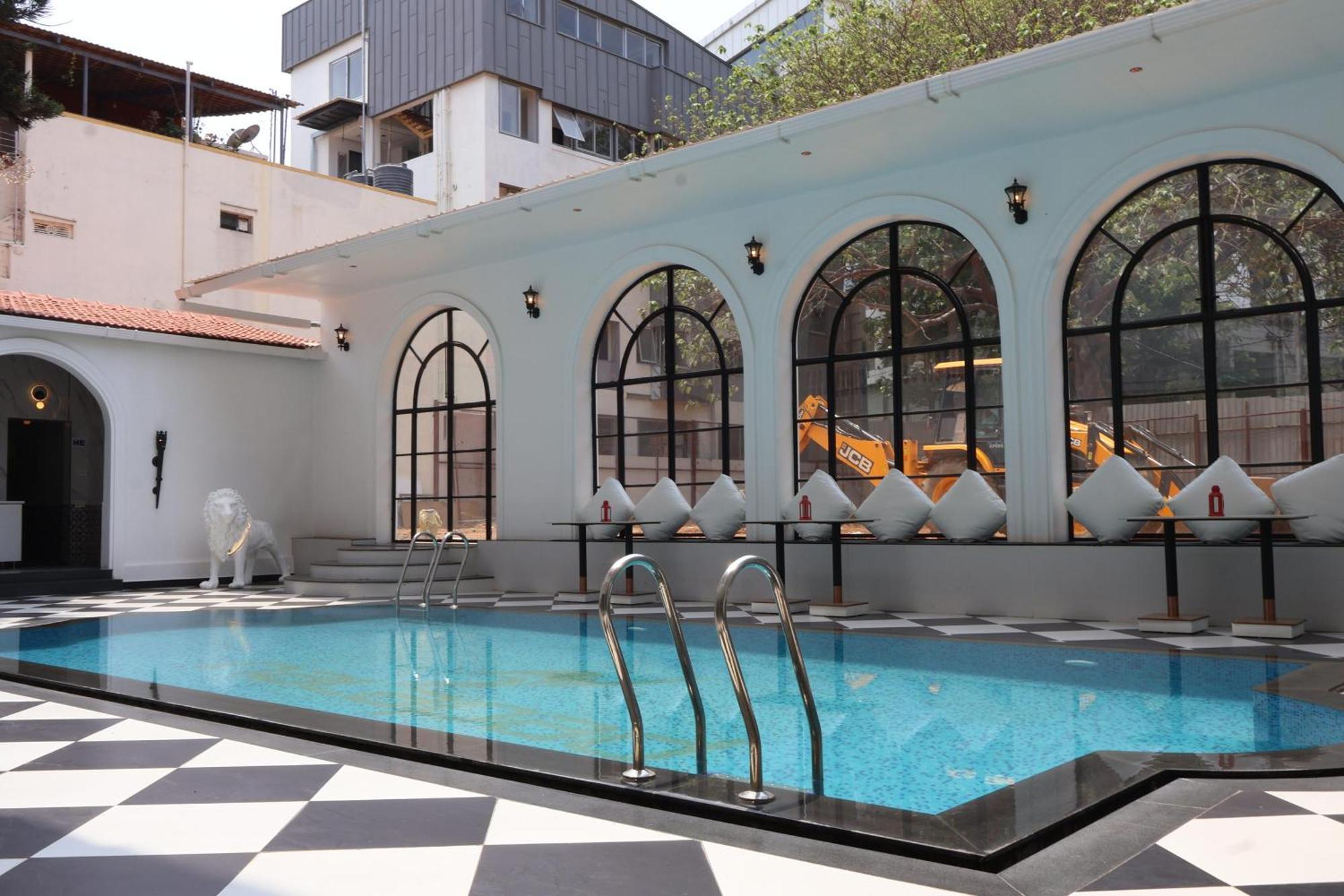 Nalapad's International 4* Bangalore