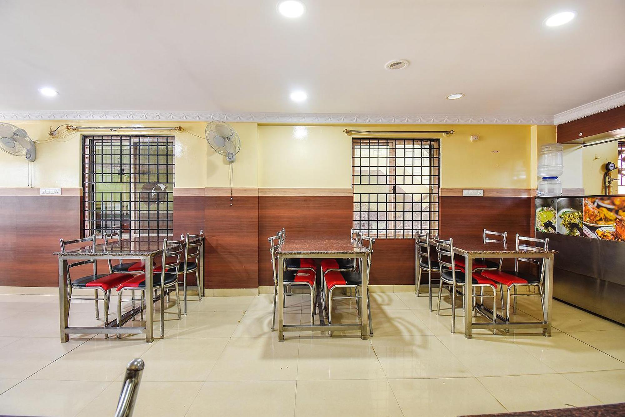Fabexpress Ivory Pearl - Btm Layout, Nr Forum Mall Hotel