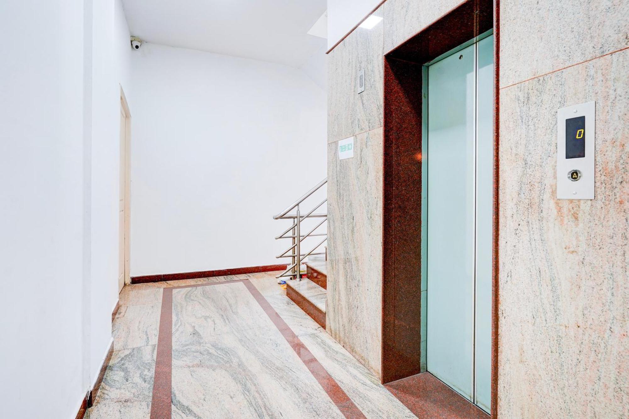 Hotel Super O Indiranagar Bangalore