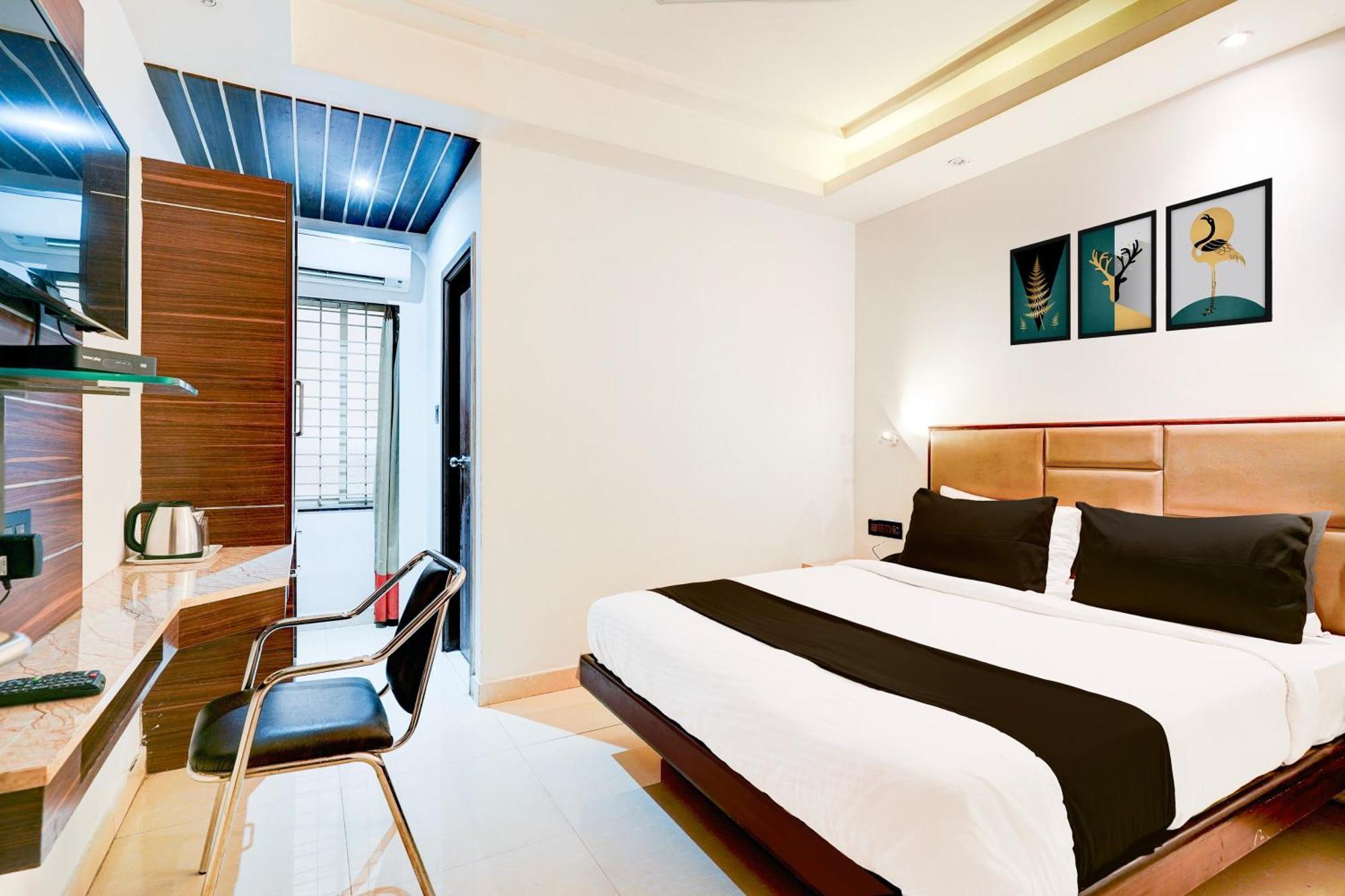 Super O Indiranagar Hotel