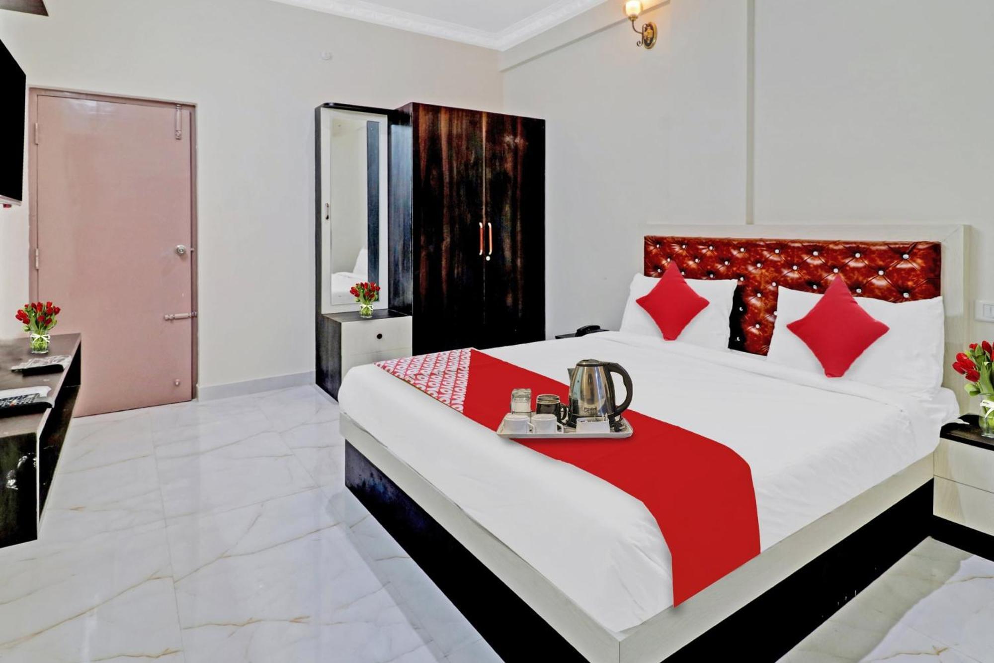Hotel O Nra Residency 3*