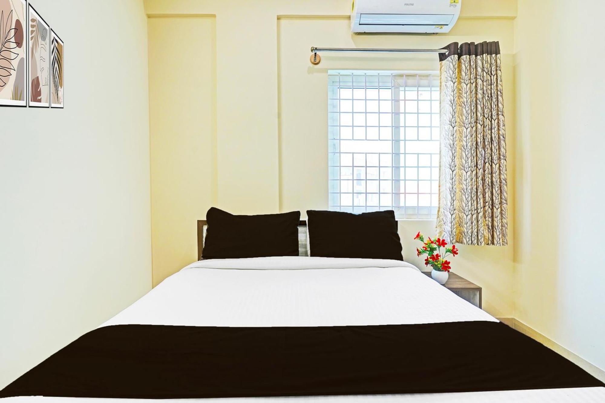 Hotel Super Collection O Niladri Road 3*