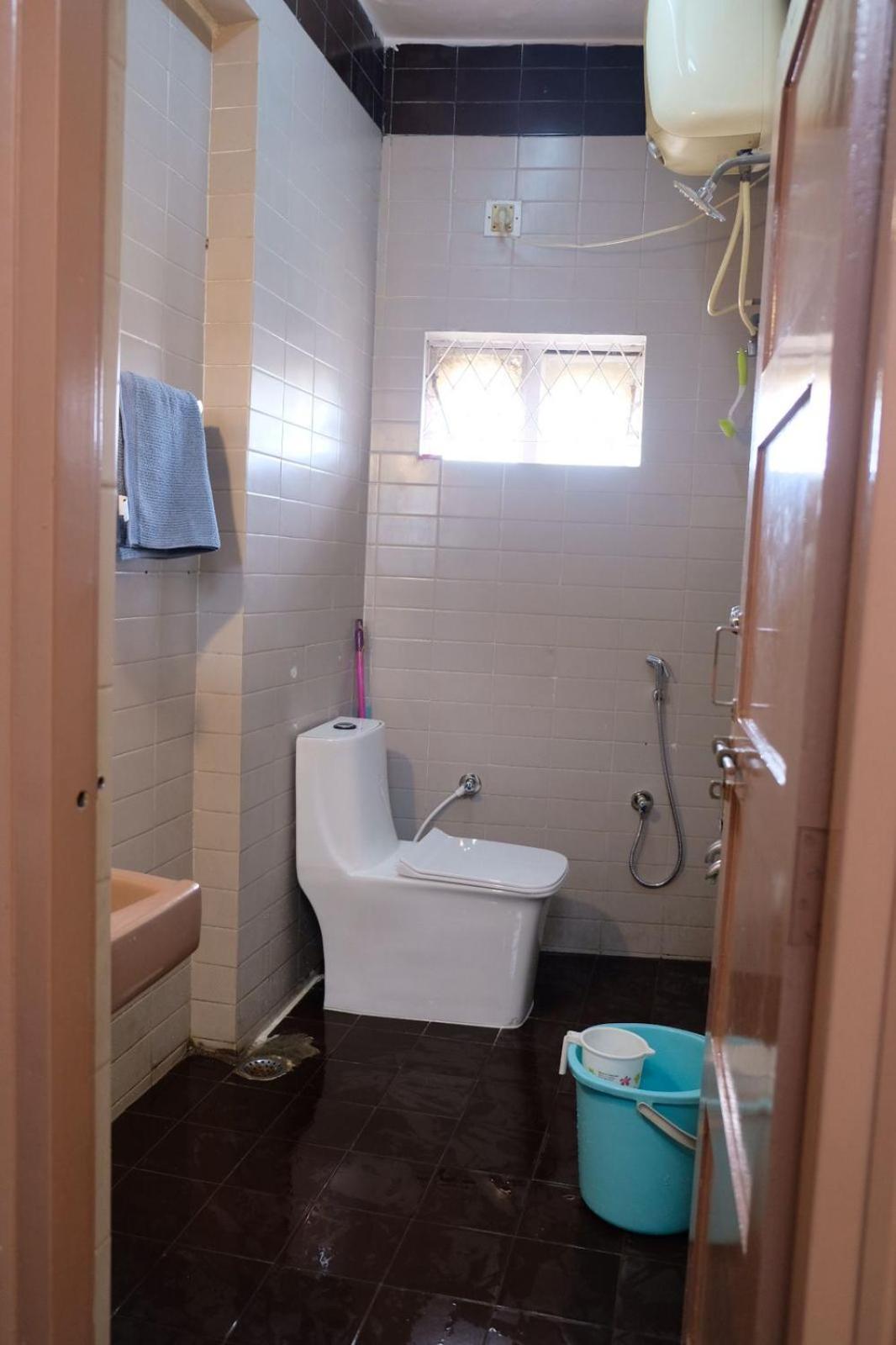 Budget 2 Bhk Near Palace Ground Apartment *