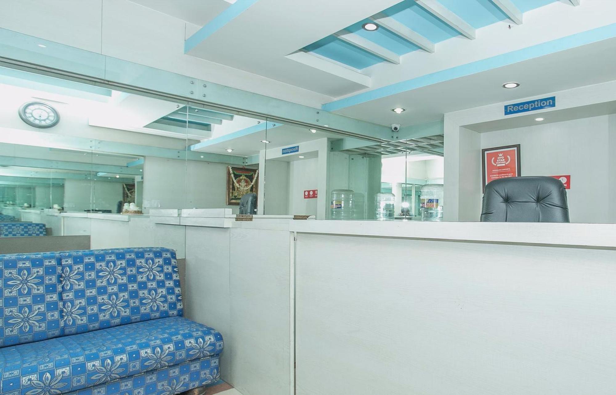 Hotel O Abhimaani Comforts 3*