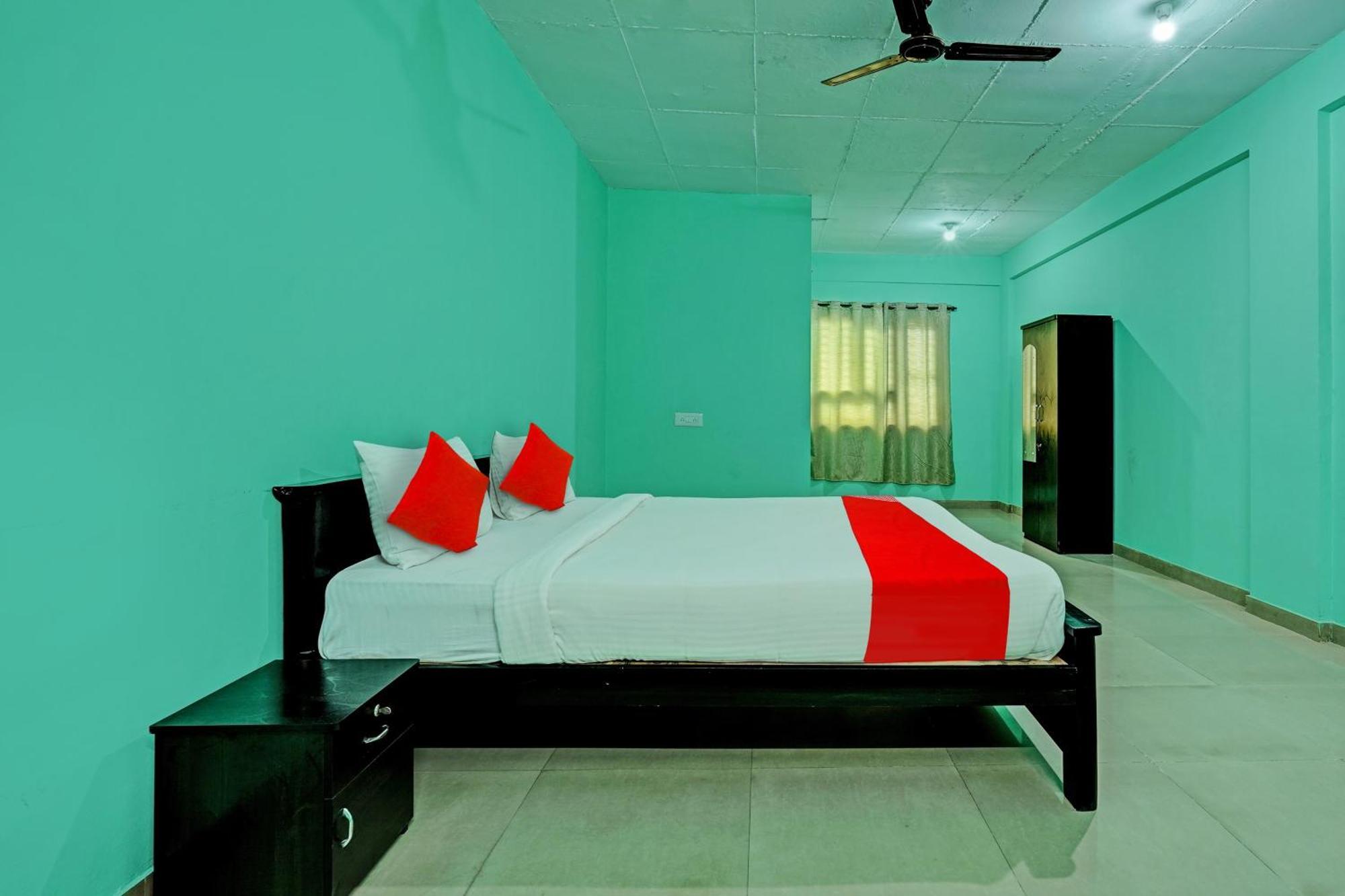 Hotel Super Collection O Druvi Corporate Bangalore