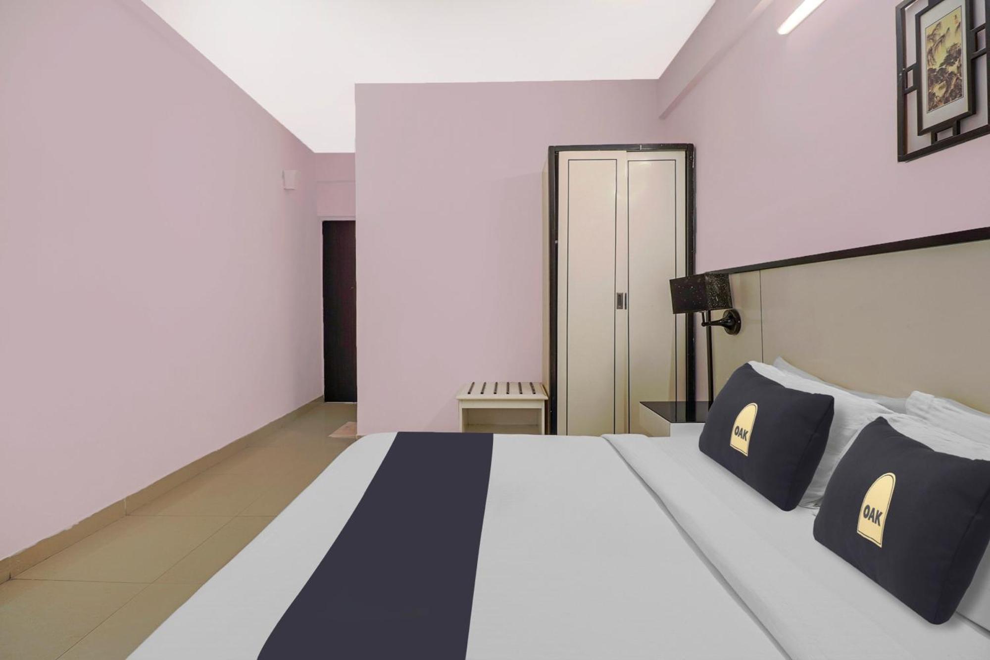Hotel Collection O 29 Church's Near Cubbon Park Bangalore