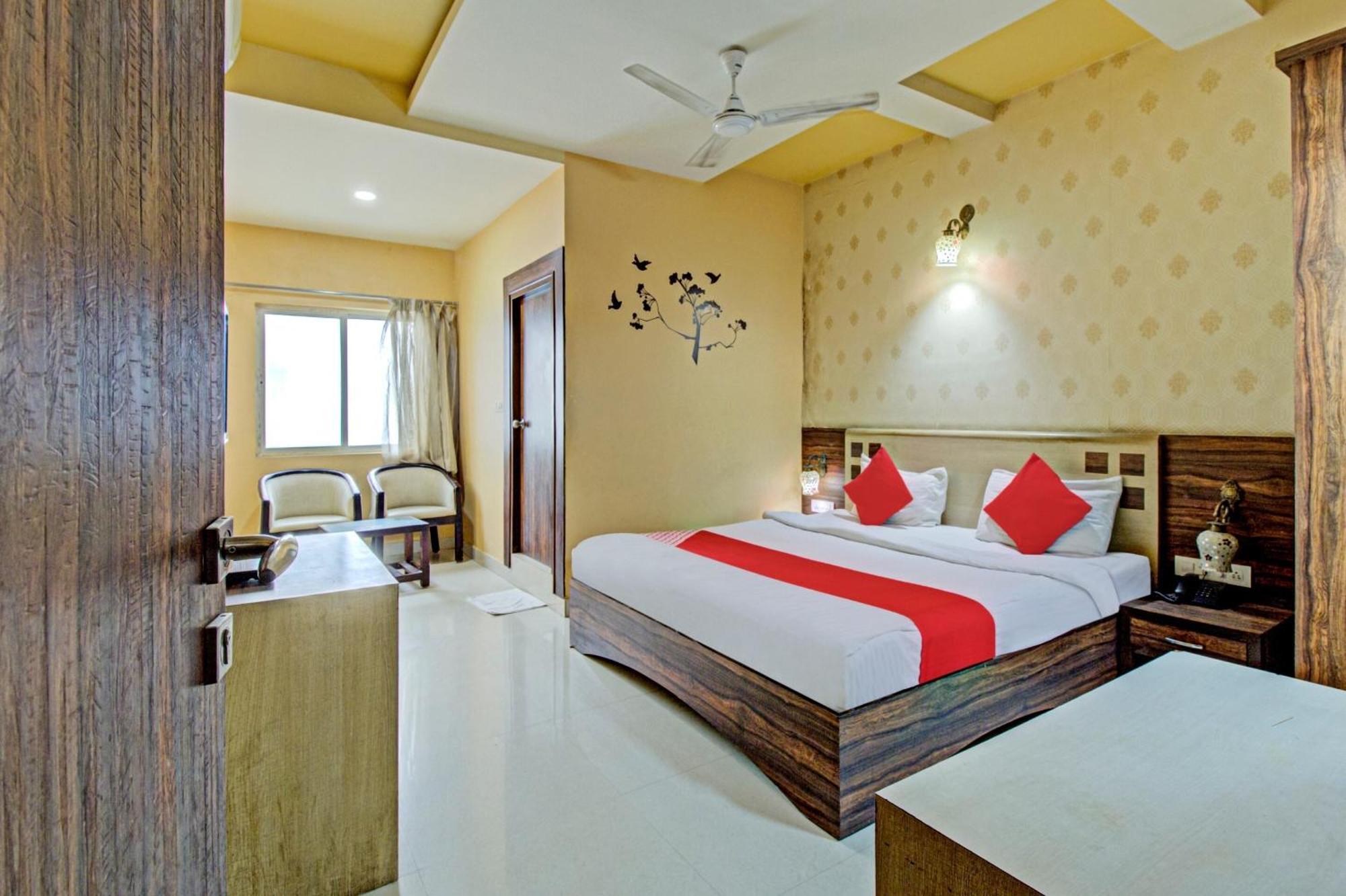 O Royal Shades Hotel Bangalore
