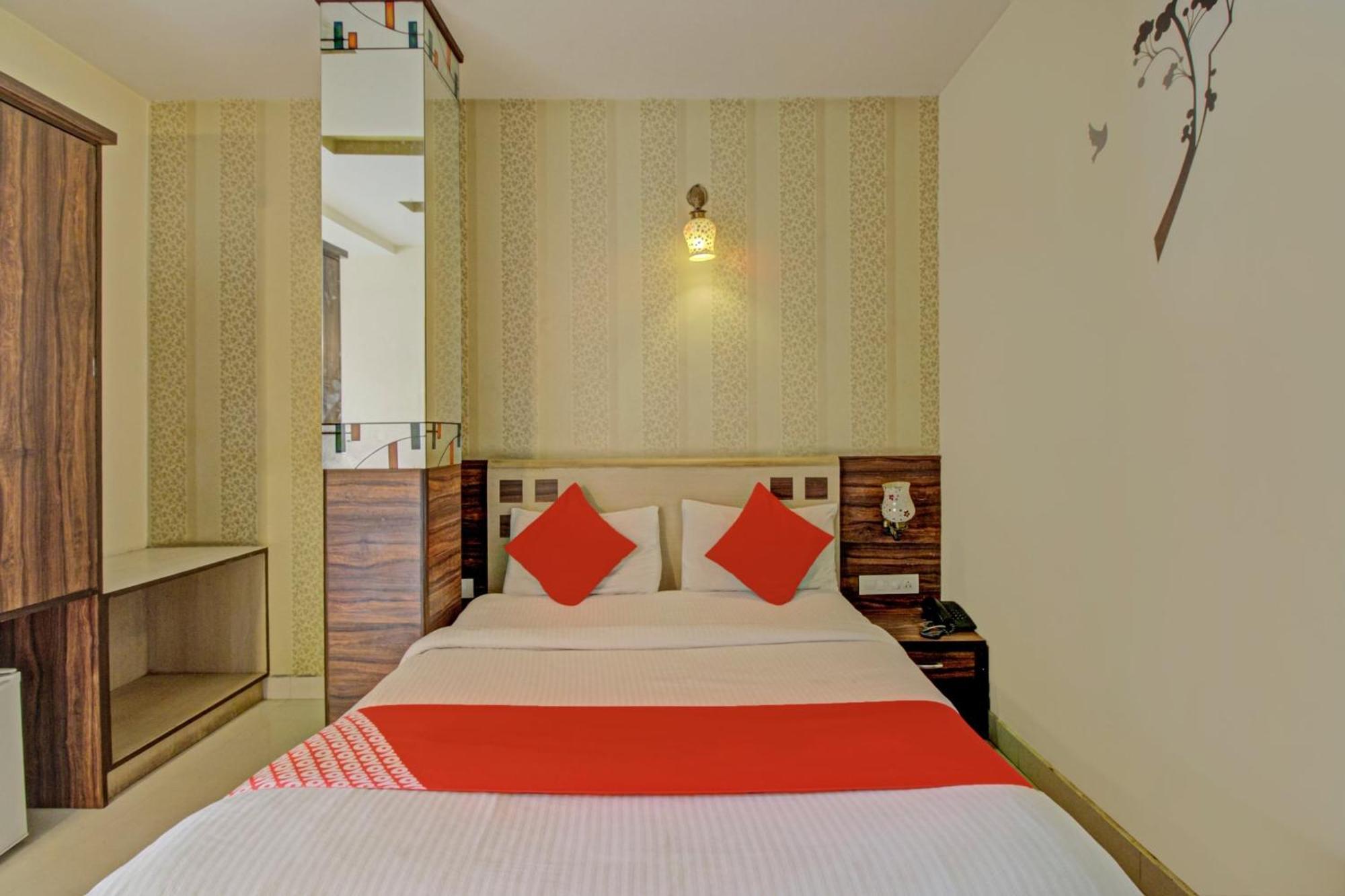 Hotel O Royal Shades Bangalore