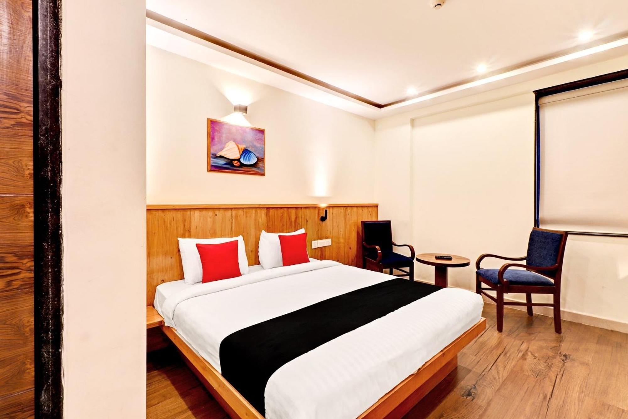 Hotel Super Townhouse Hsr Formerly La Prosperite