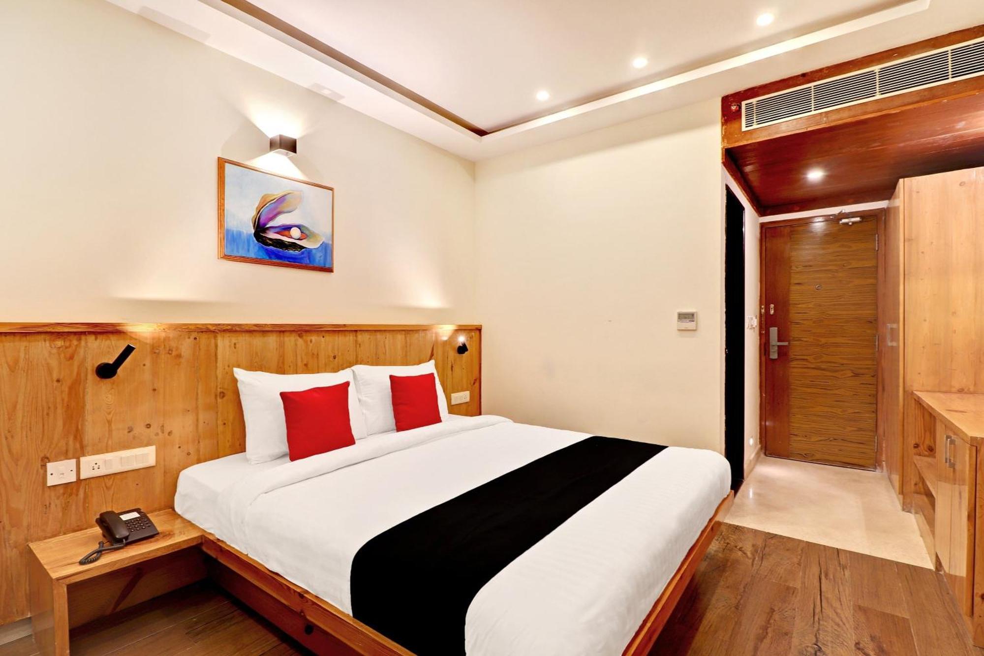 Super Townhouse Hsr Formerly La Prosperite 3* Bangalore