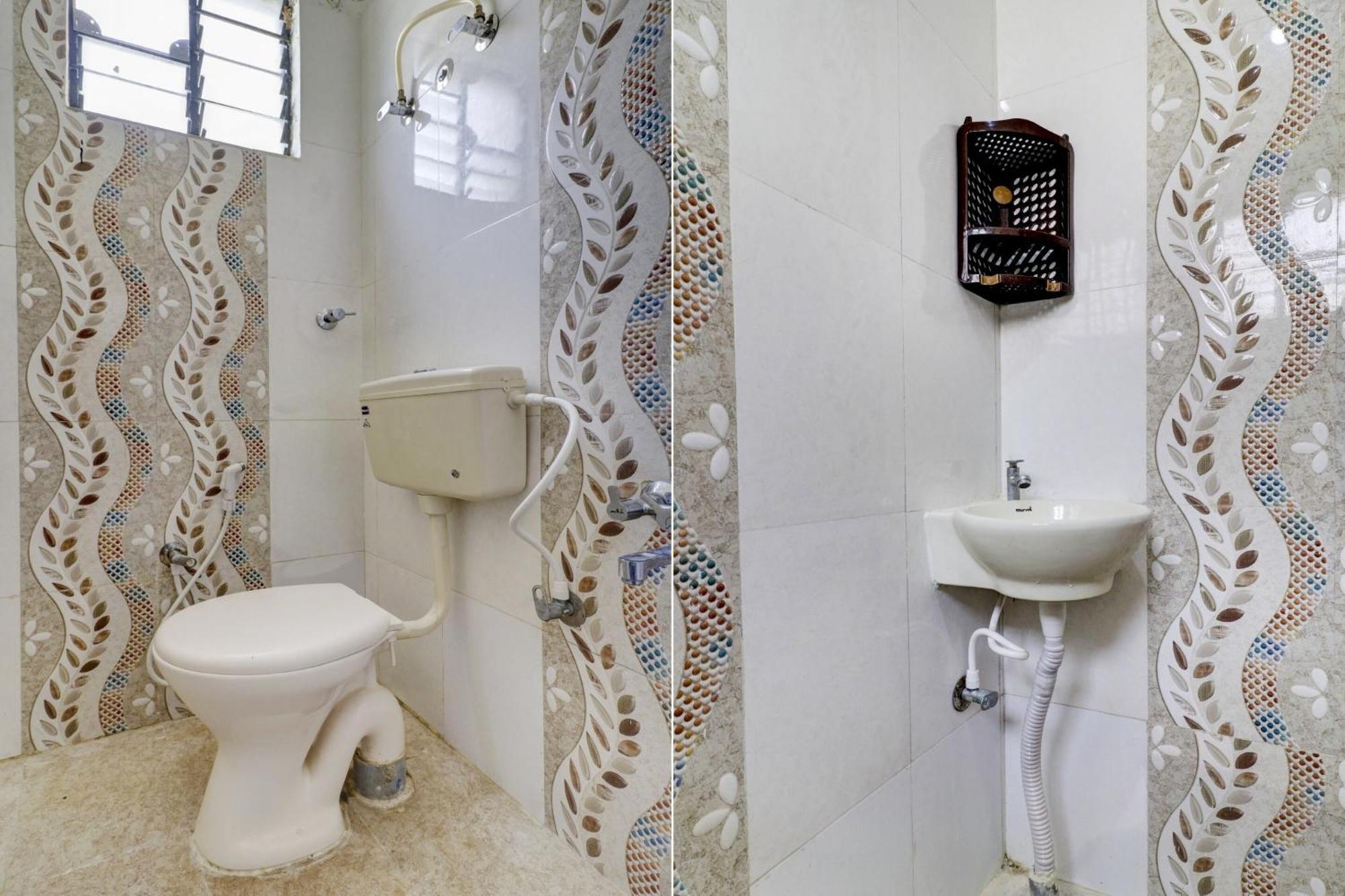 Hotel Oyo 92285 Sunshine 4*