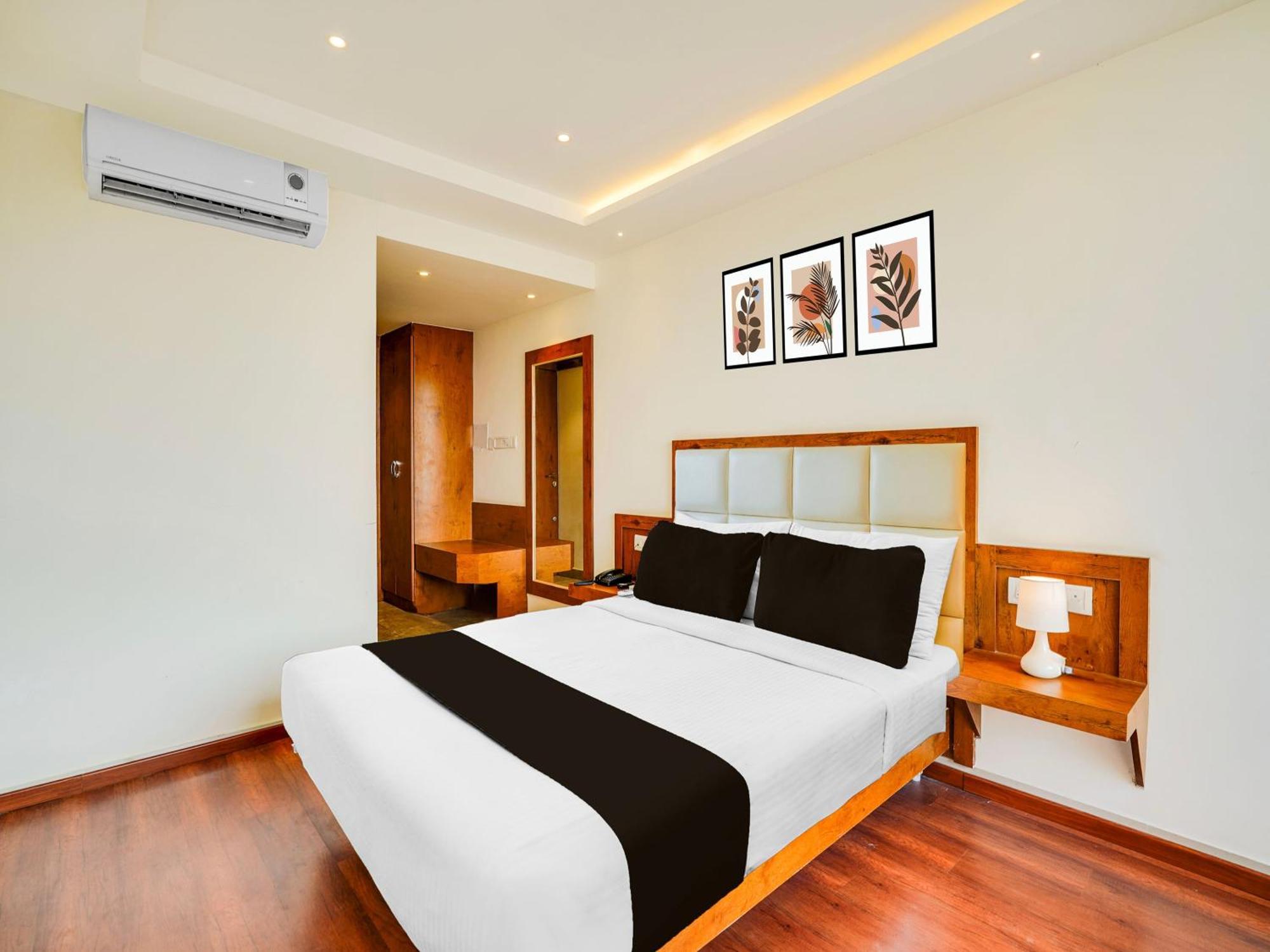 Super Townhouse Ramamurthy Nagar West Formerly Phoenix